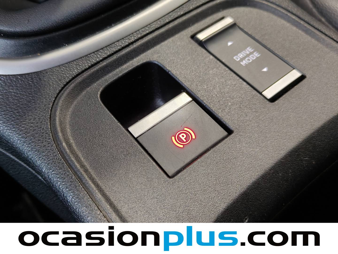 Foto Jeep Avenger Jeep Avenger 1.2 G Summit (100 CV)