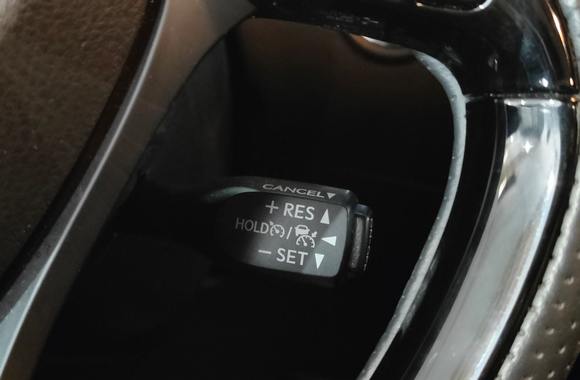 Toyota C-HR 180H GR Sport - foto 29
