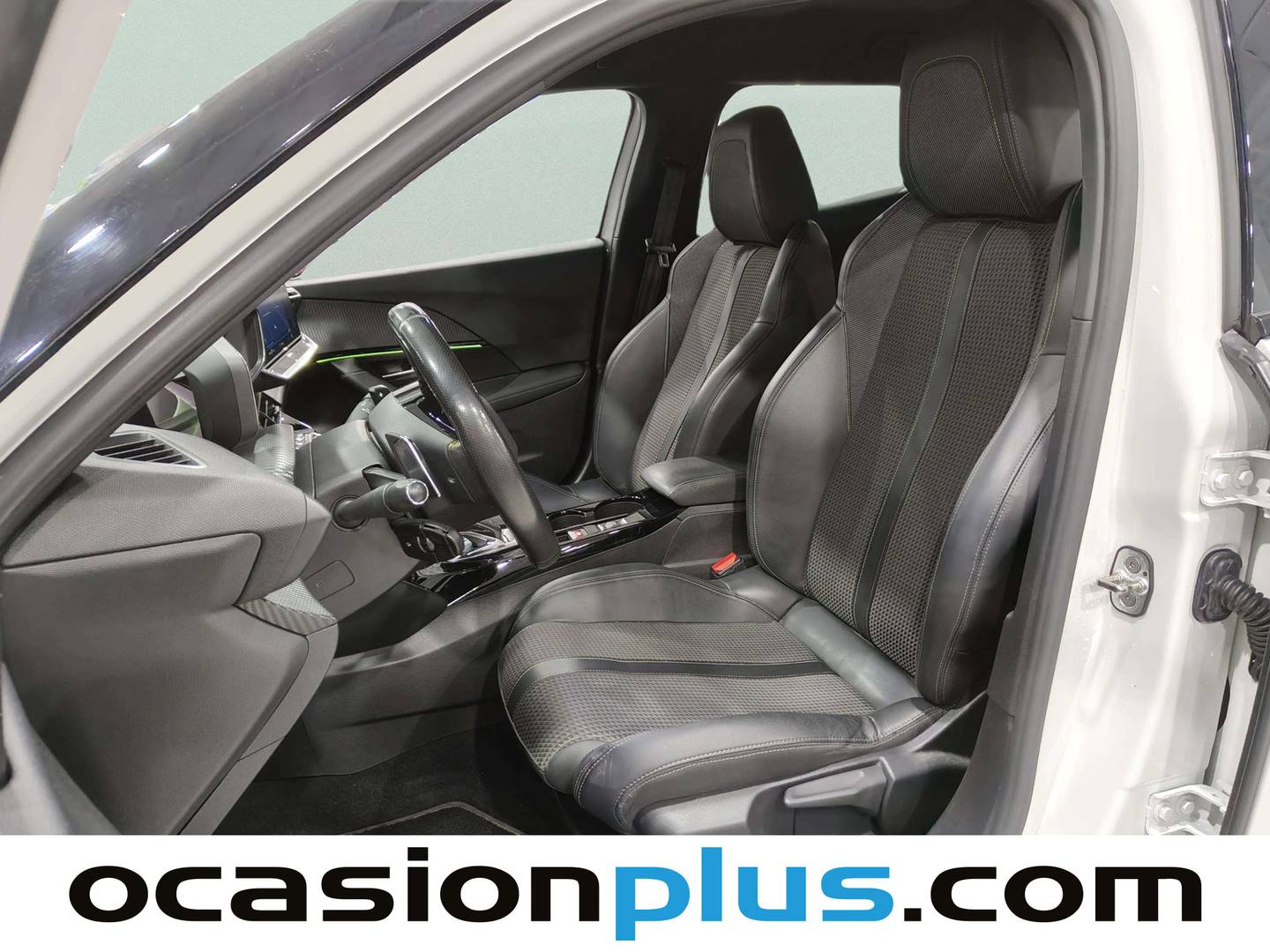 Peugeot 2008 Peugeot 2008 BlueHDi 130 S&S GT Line EAT8 (130 CV) de ocasión