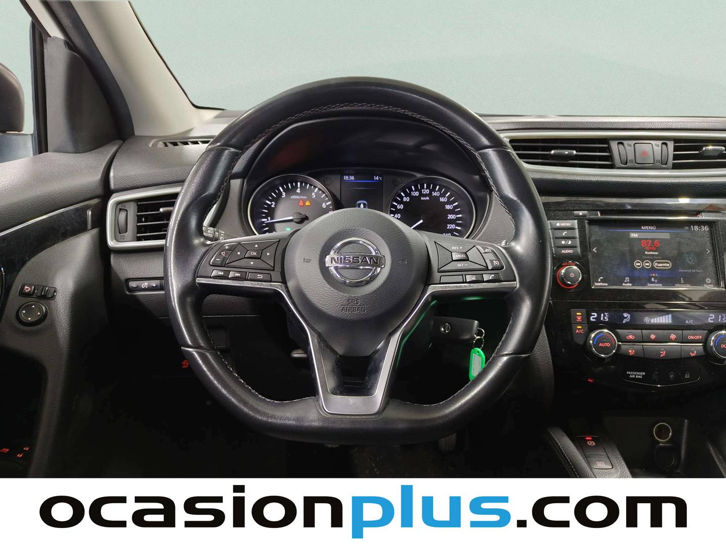 Foto Nissan QASHQAI Nissan Qashqai DIG-T 140 N-Style (140 CV)