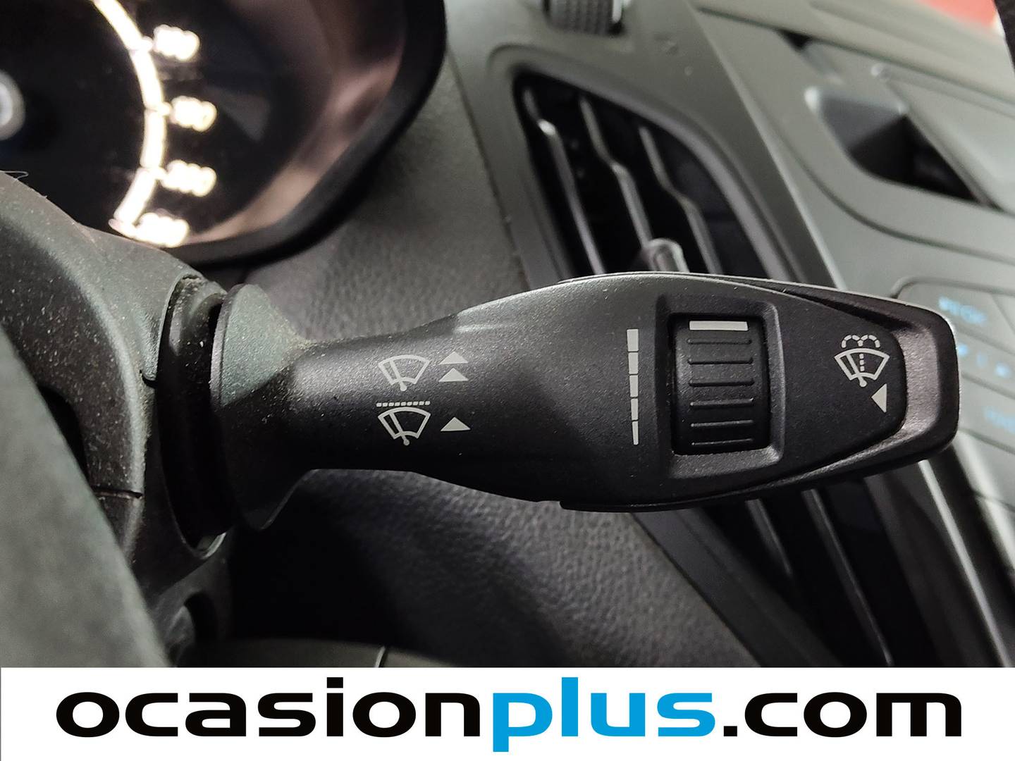 Accesorios del Ford Transit Courier Ford Transit Courier 1.6 TDCI Ambiente (95 CV) Isotermo