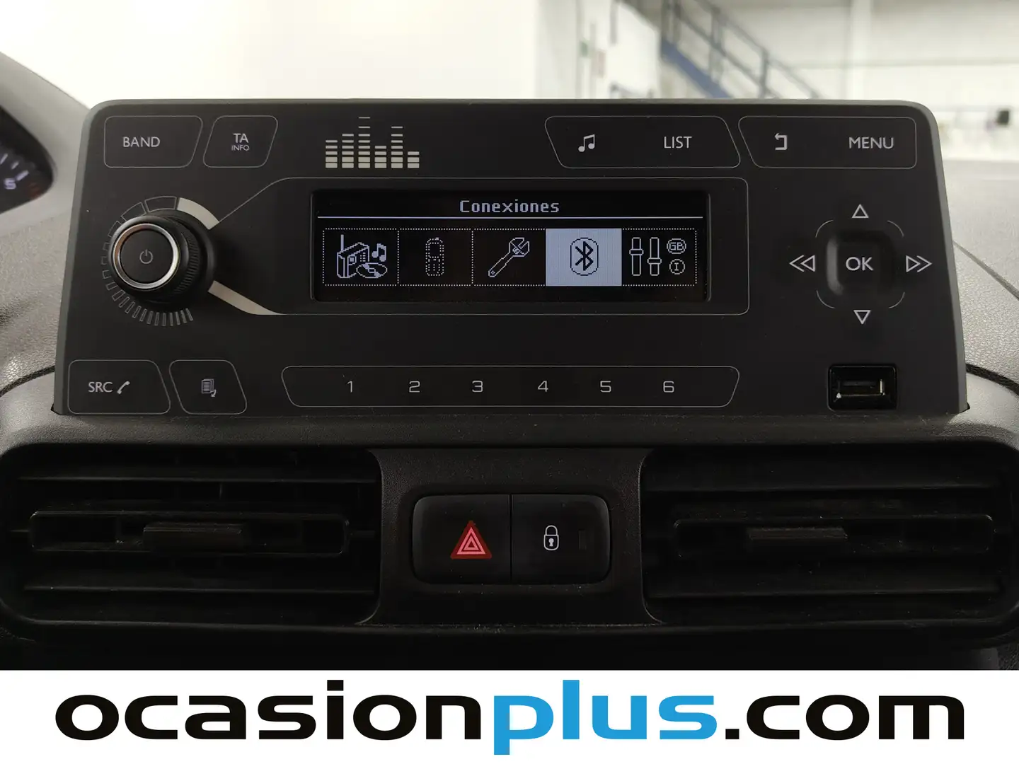 Foto Peugeot Rifter Peugeot Rifter Active Pack Business Standard BlueHDi (100 CV)