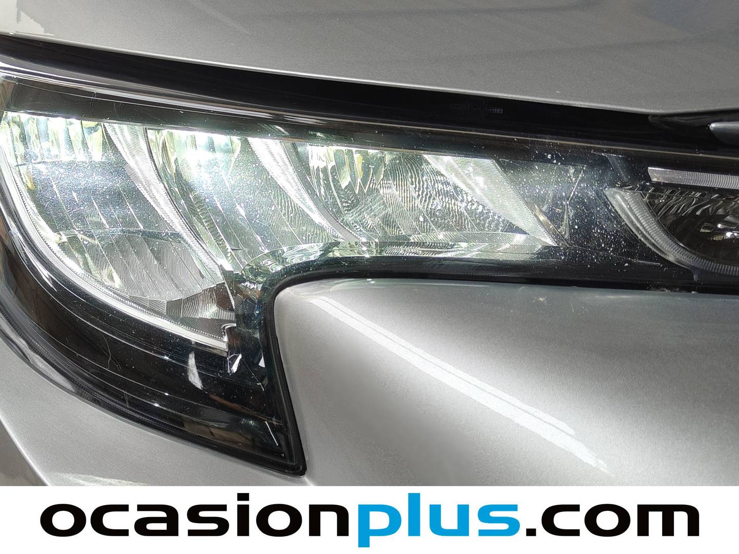 Acabados Toyota Corolla Toyota Corolla 125H Business E-CVT (122 CV)