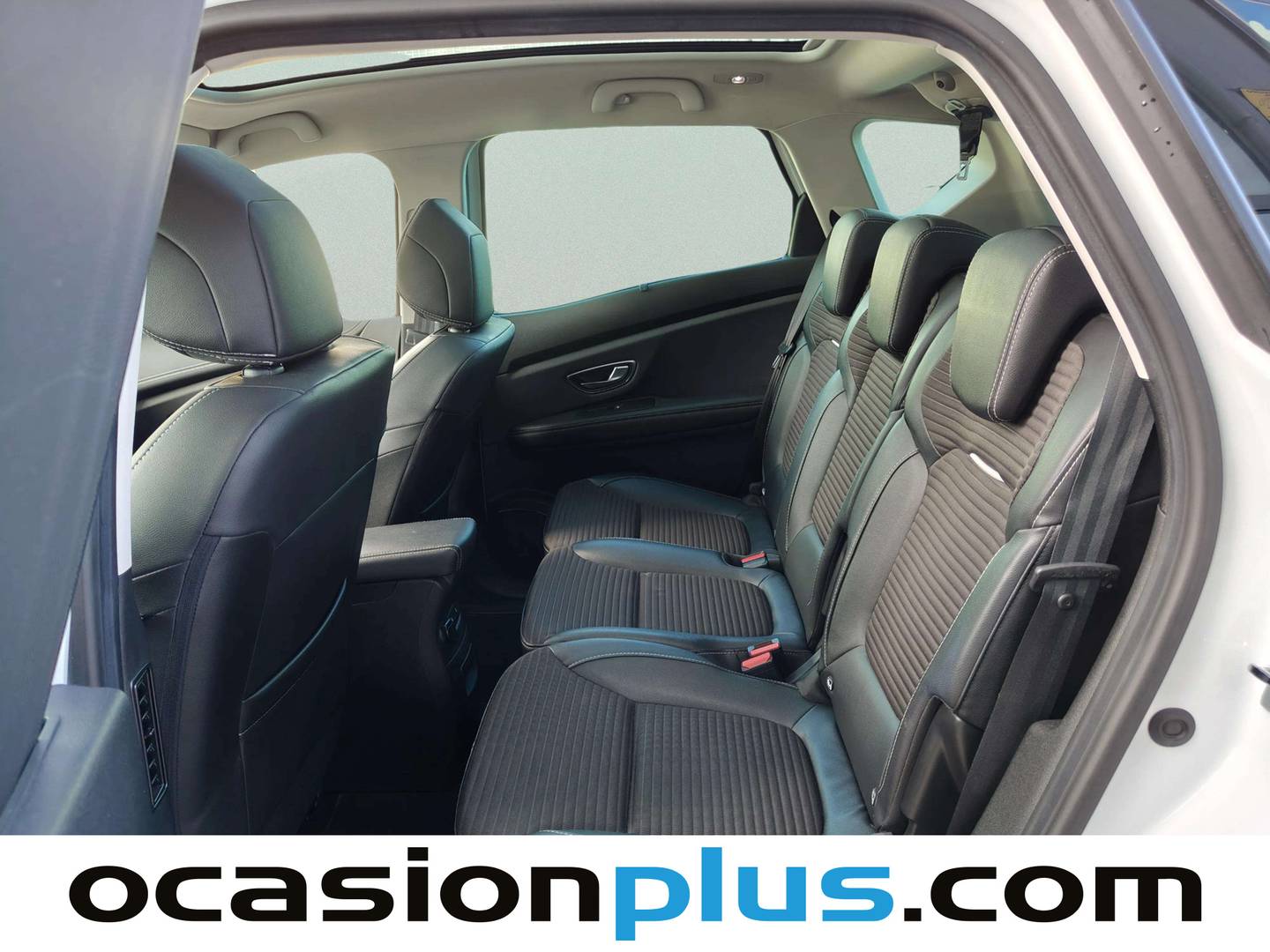 Foto Renault Scénic Renault Scenic Zen Blue dCi (150 CV)