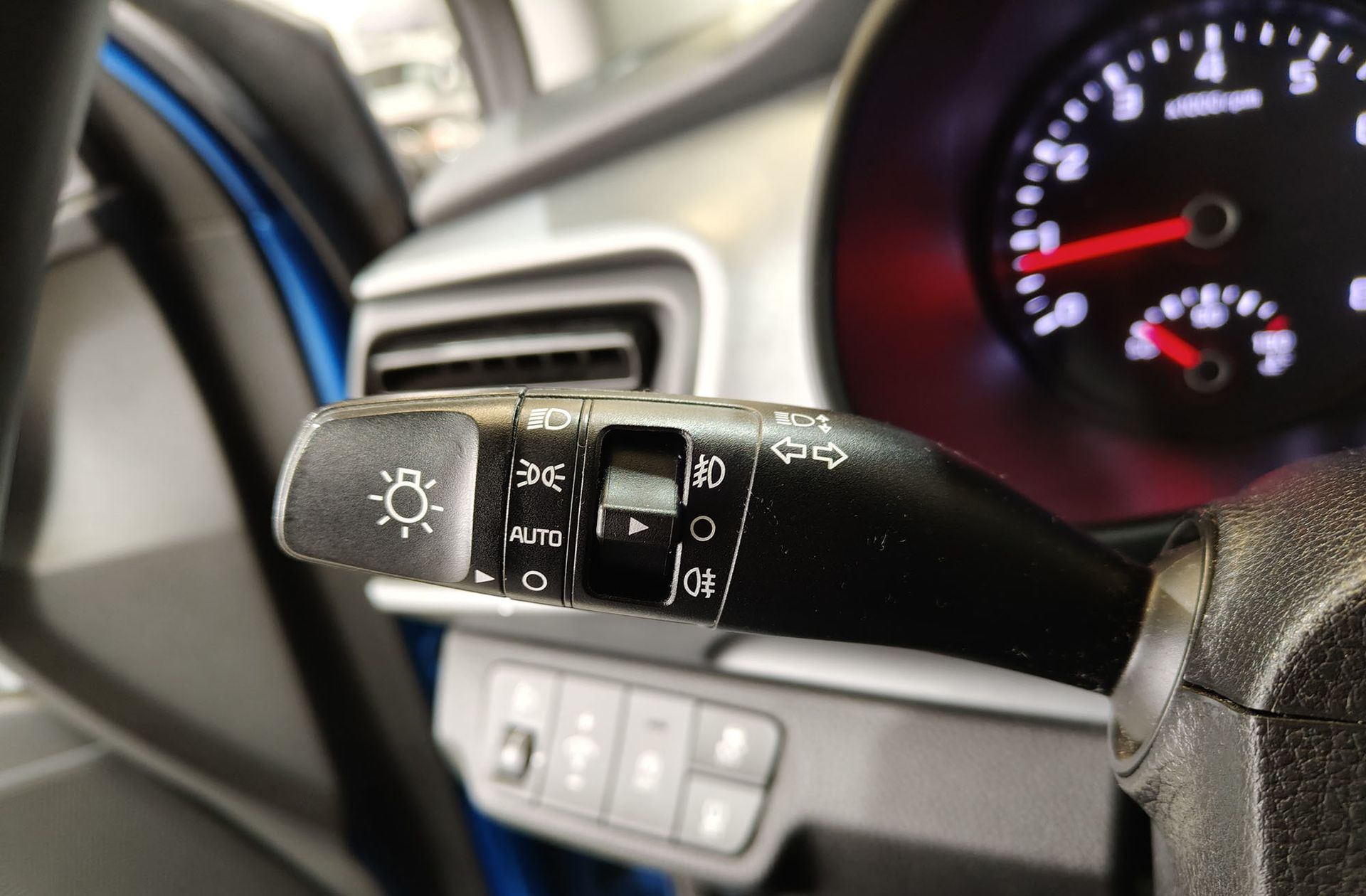 Kia Stonic 1.2 DPi Concept - foto 22