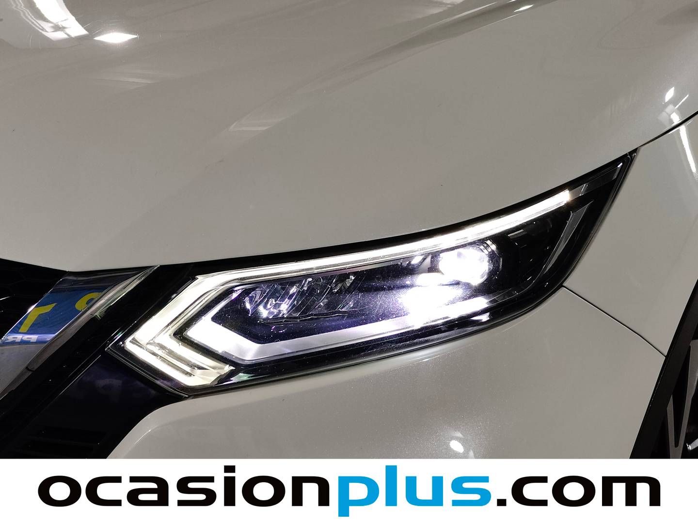 Acabados Nissan QASHQAI Nissan Qashqai DIG-T 115 N-Connecta Xtronic (115 CV)