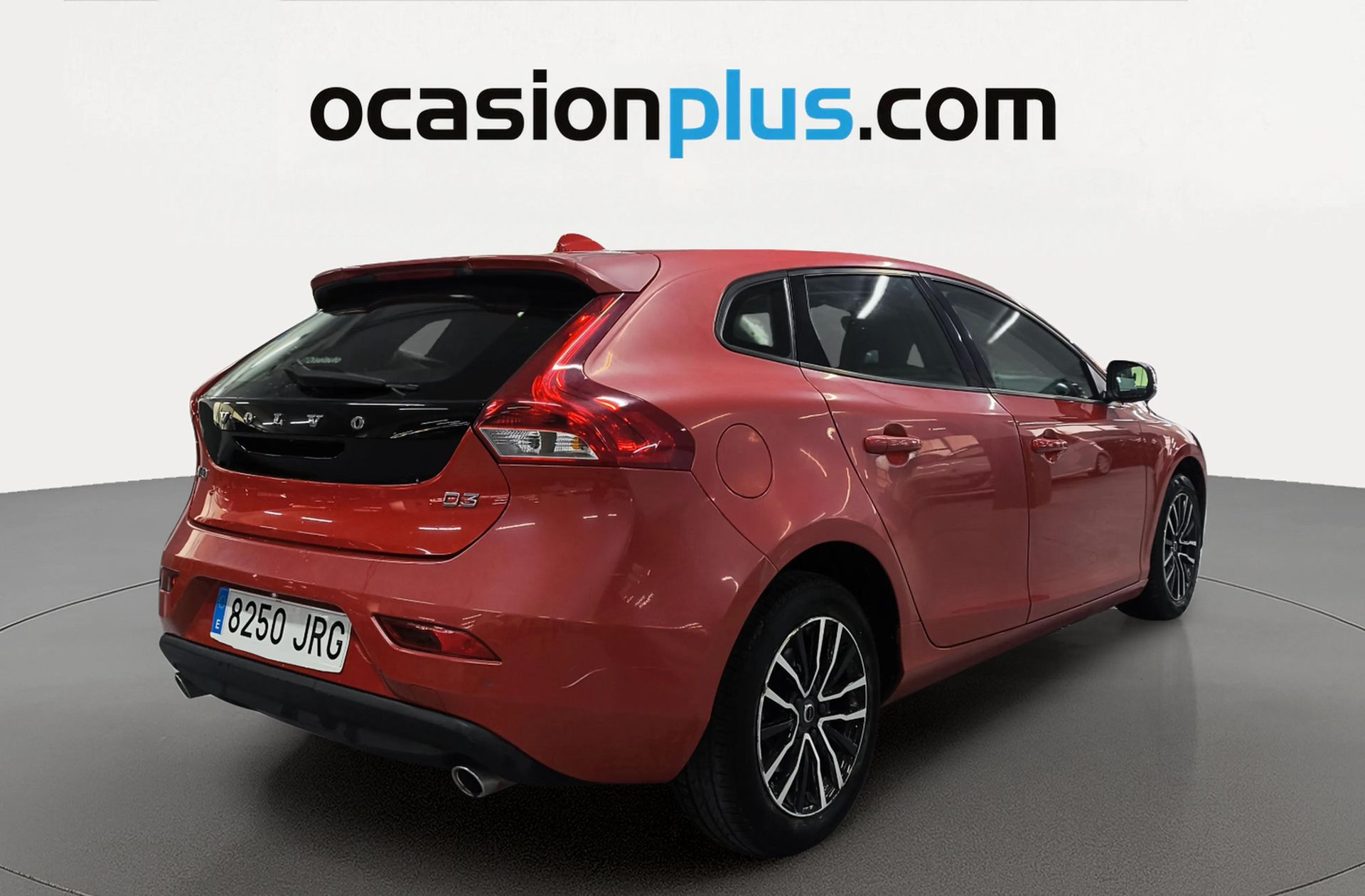 Volvo V40 2.0 D3 Momentum - foto 4