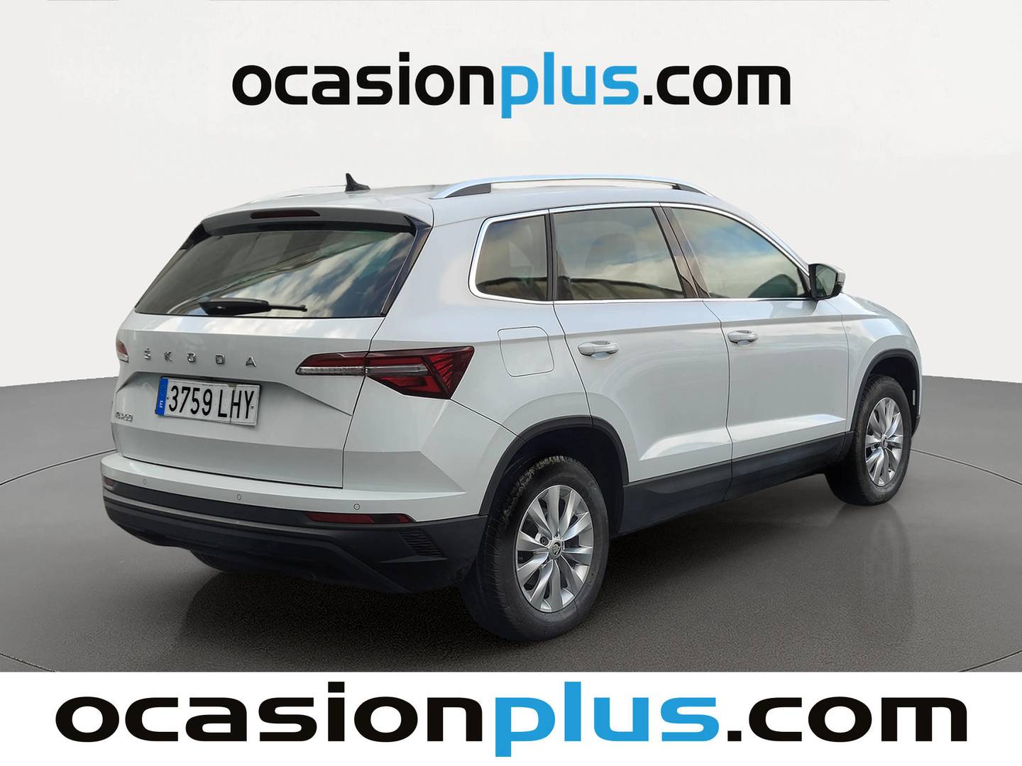 Foto trasera Skoda Karoq Skoda Karoq 1.0 TSI Ambition (115 CV) derecha