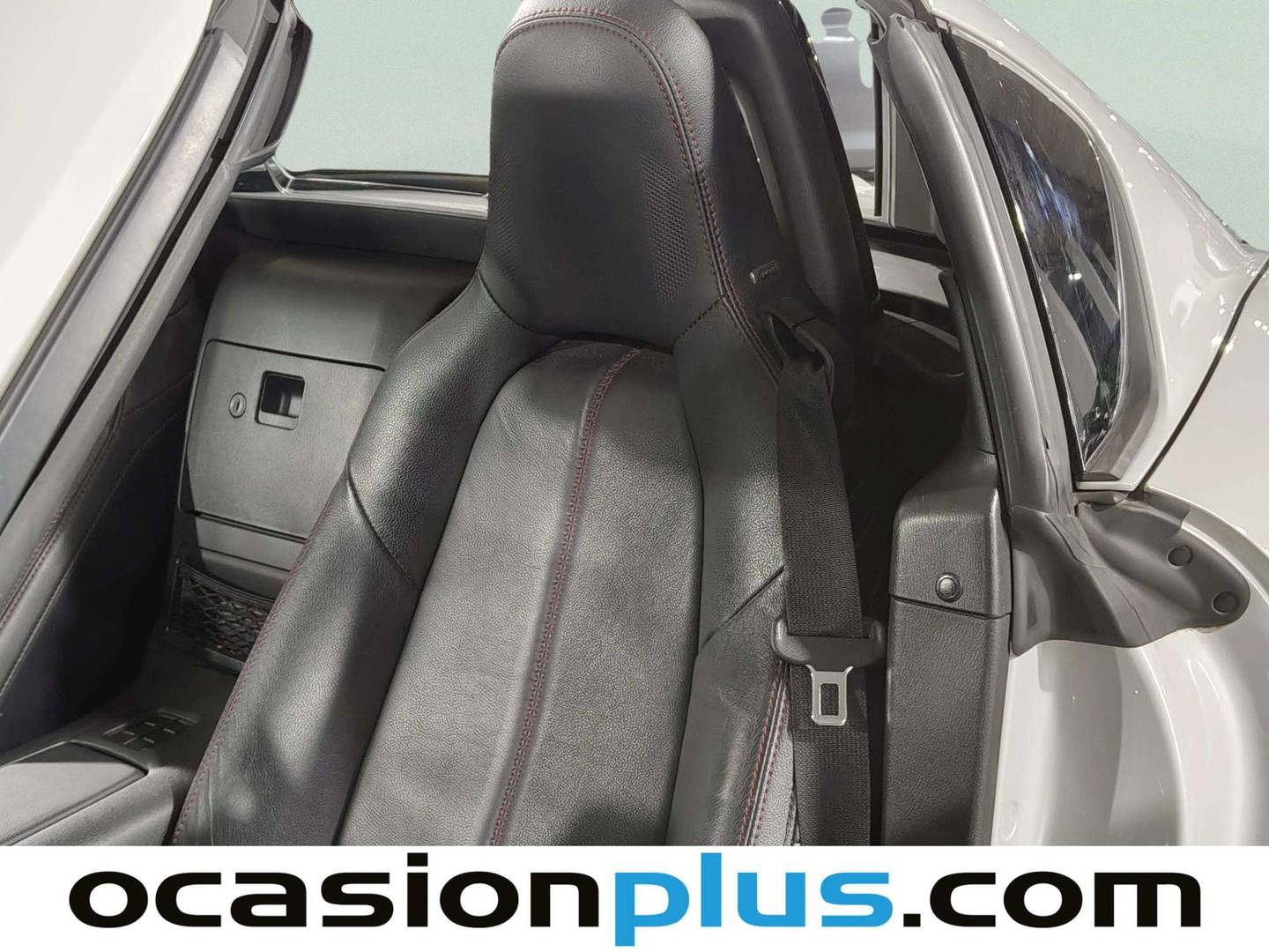 Extras y acabados del Mazda MX-5 Mazda MX-5 1.5 Zenith (131 CV)