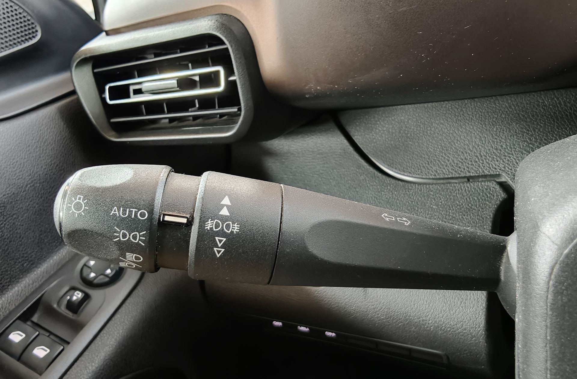 Peugeot Rifter BlueHDi 130 GT Line Long - foto 28