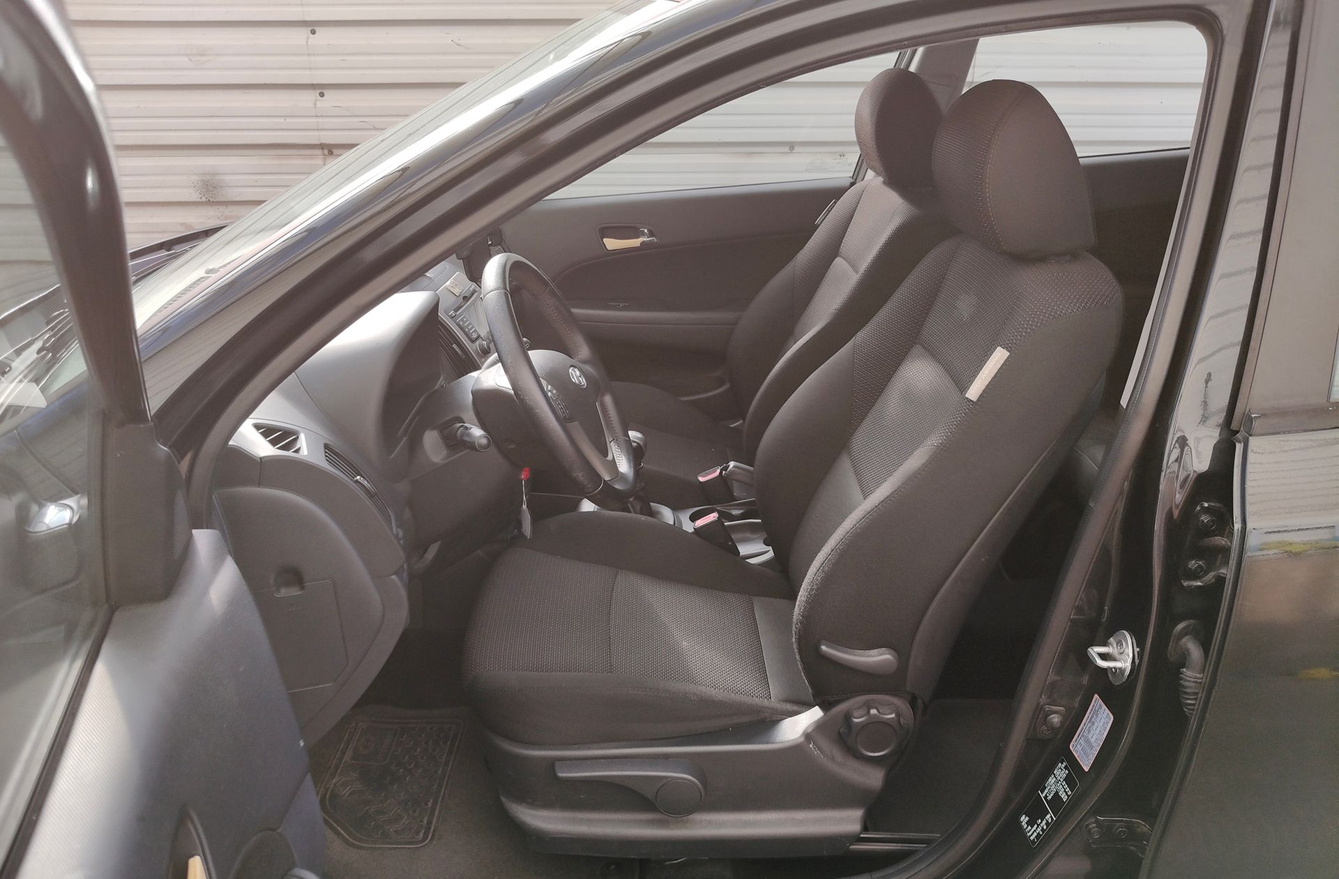 Hyundai i30 1.4 Cvvt Comfort - foto 8