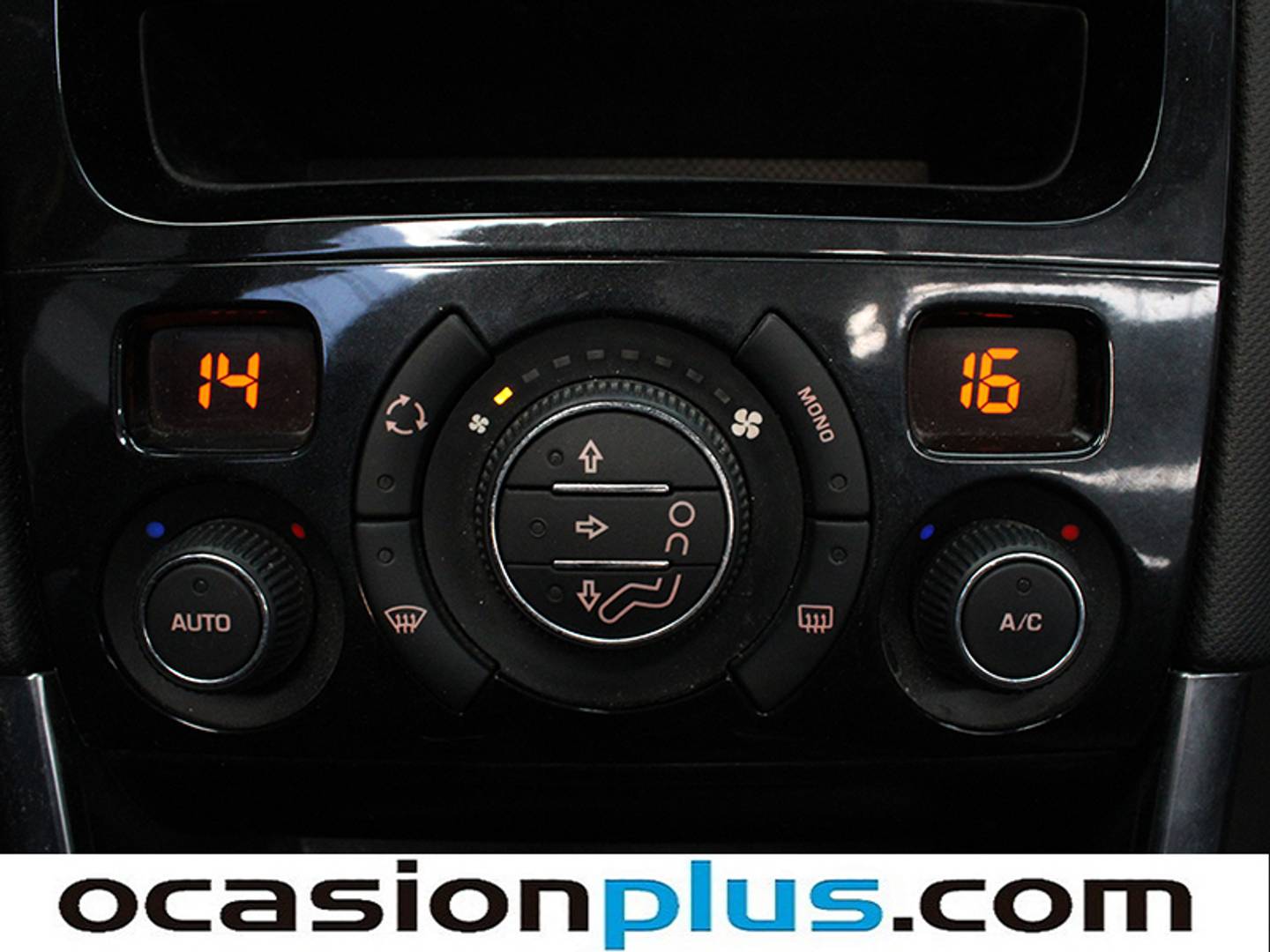 Foto Peugeot 308 Peugeot 308 CC 2.0 HDI Active FAP (163 CV)