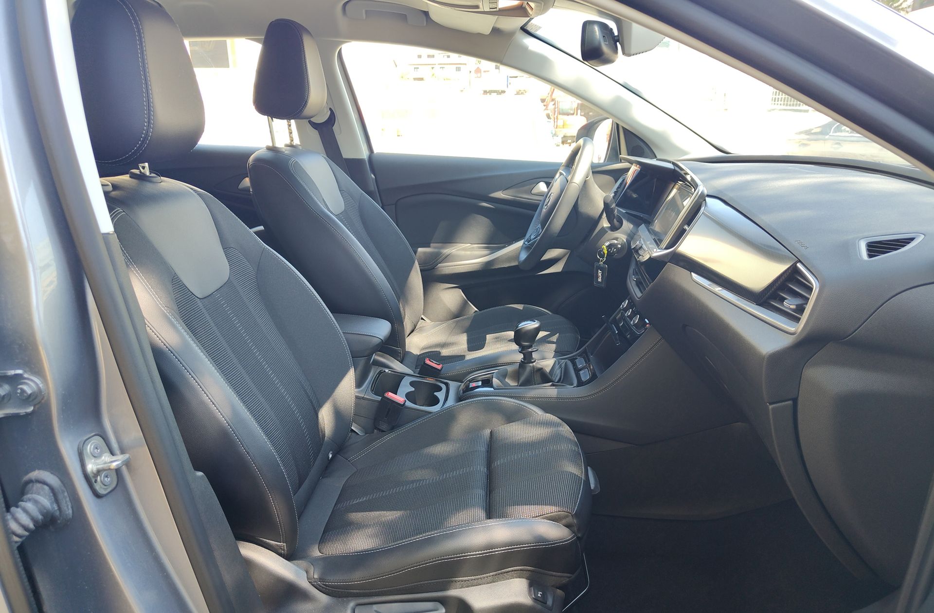 Opel Grandland 1.2 Turbo XHT GS - foto 22