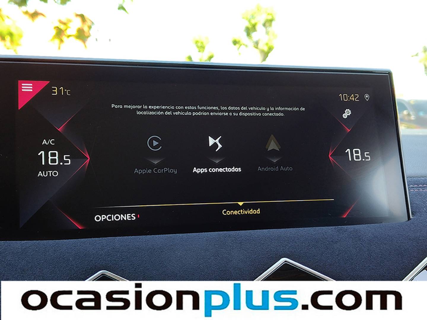 Foto DS DS 3 Crossback DS DS3 Crossback BlueHDi 130 Ines de la Fressange Auto (131 CV)