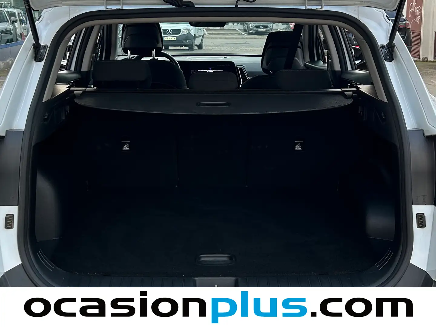 Foto KIA Sportage Kia Sportage 1.6 T-GDi MHEV Drive 4x2 (160 CV)