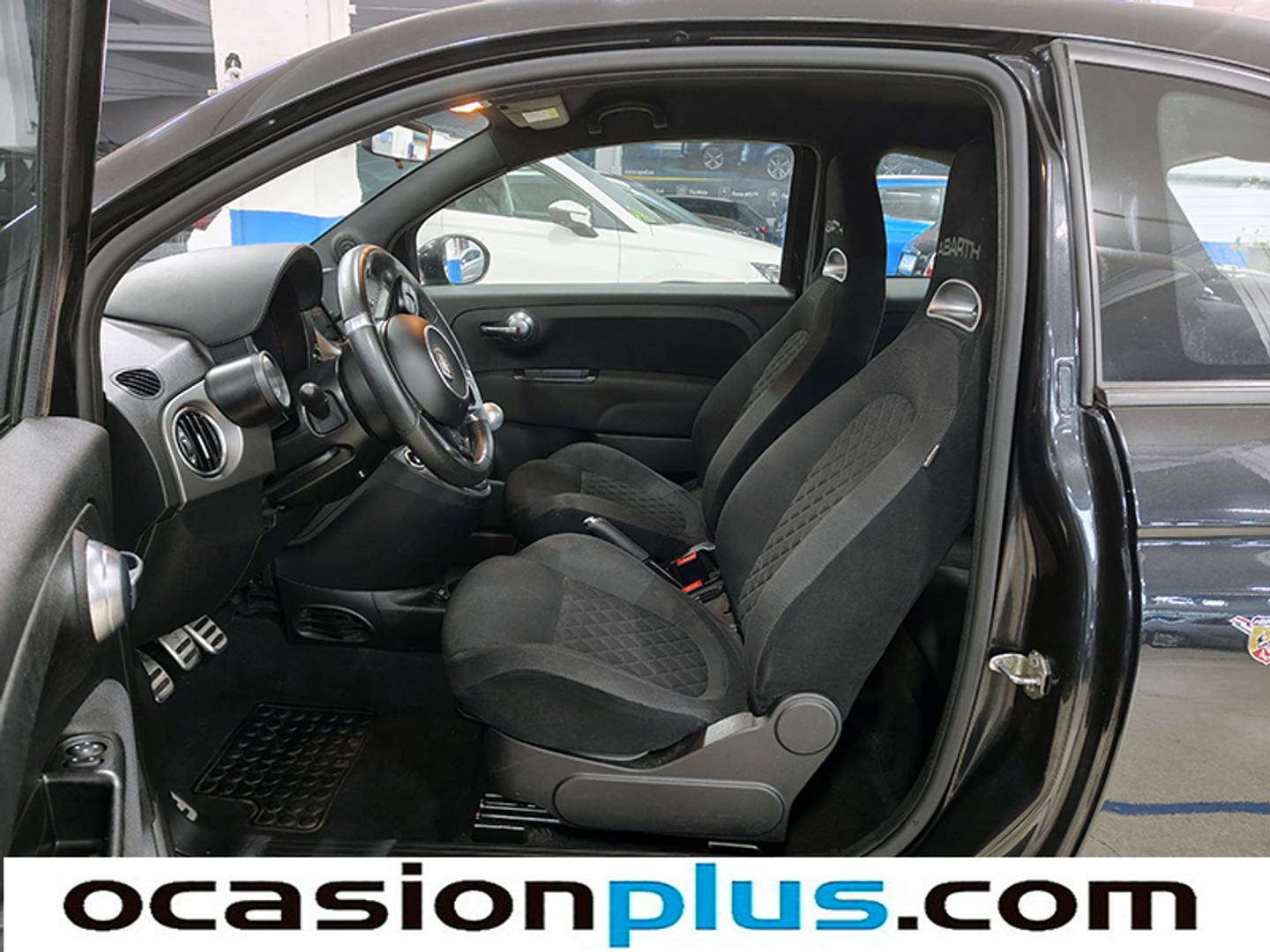 Foto Abarth 500 Abarth 500 1.4 16v T-Jet 595 (165 CV)