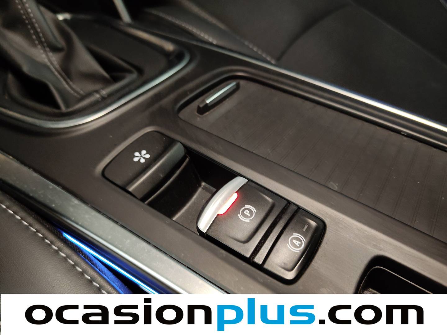 Renault Mégane Renault Megane Sport Tourer Techno TCe (140 CV) EDC GPF km 0