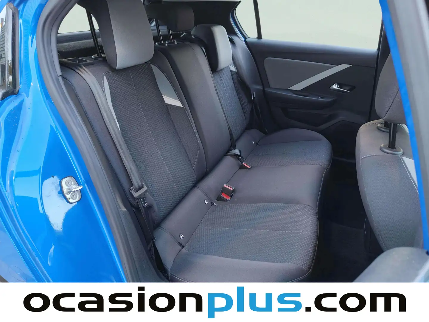 Foto Opel Astra Opel Astra 1.2 Turbo XHT Edition (130 CV)