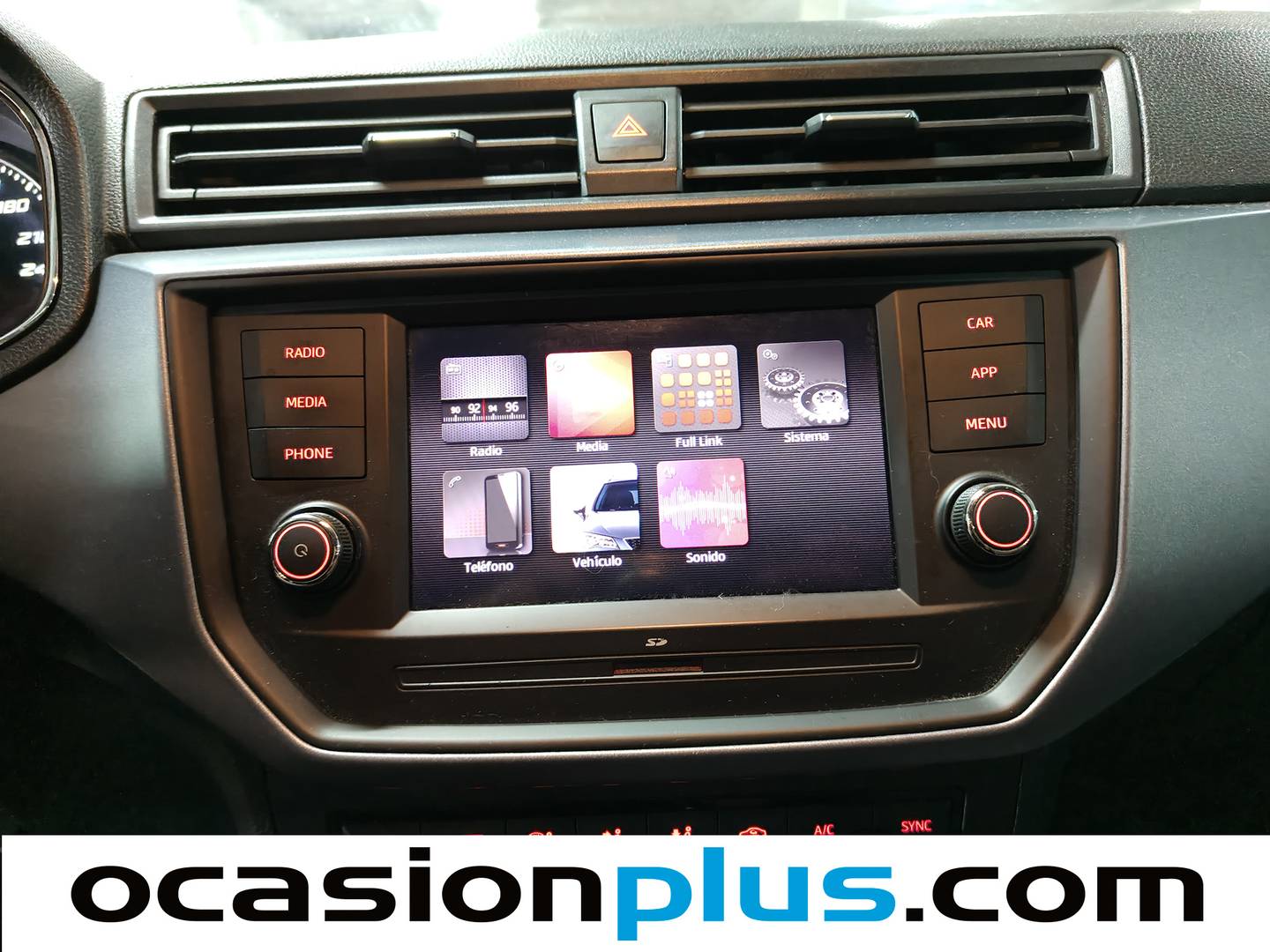 Extras y acabados del Seat Arona Seat Arona 1.0 TSI Ecomotive S&S Style (115 CV)