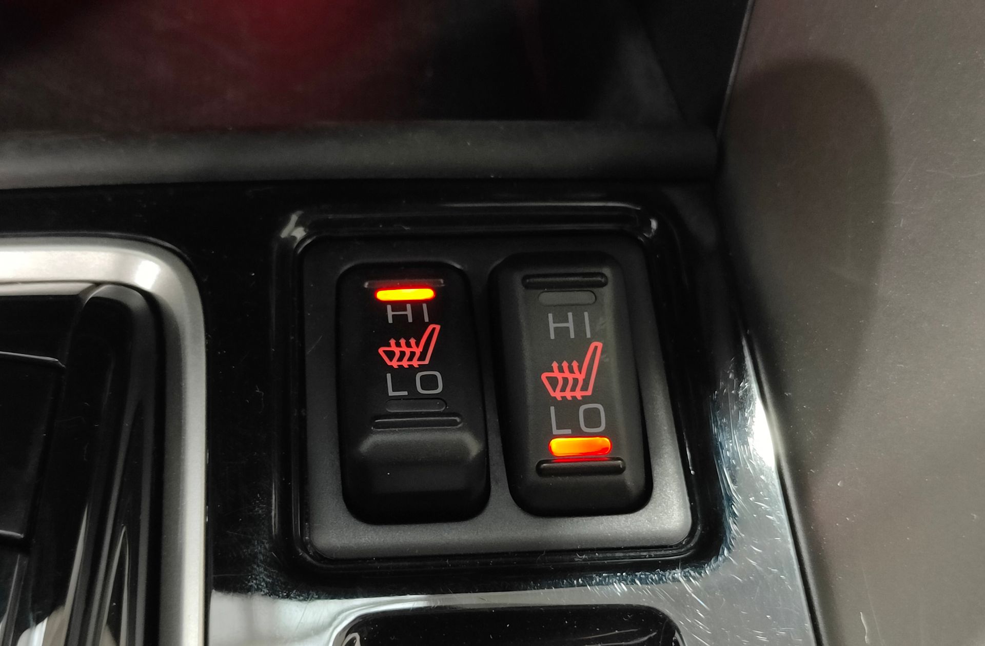Mitsubishi Eclipse Cross 2.4 PHEV Kaiteki 4WD - foto 29