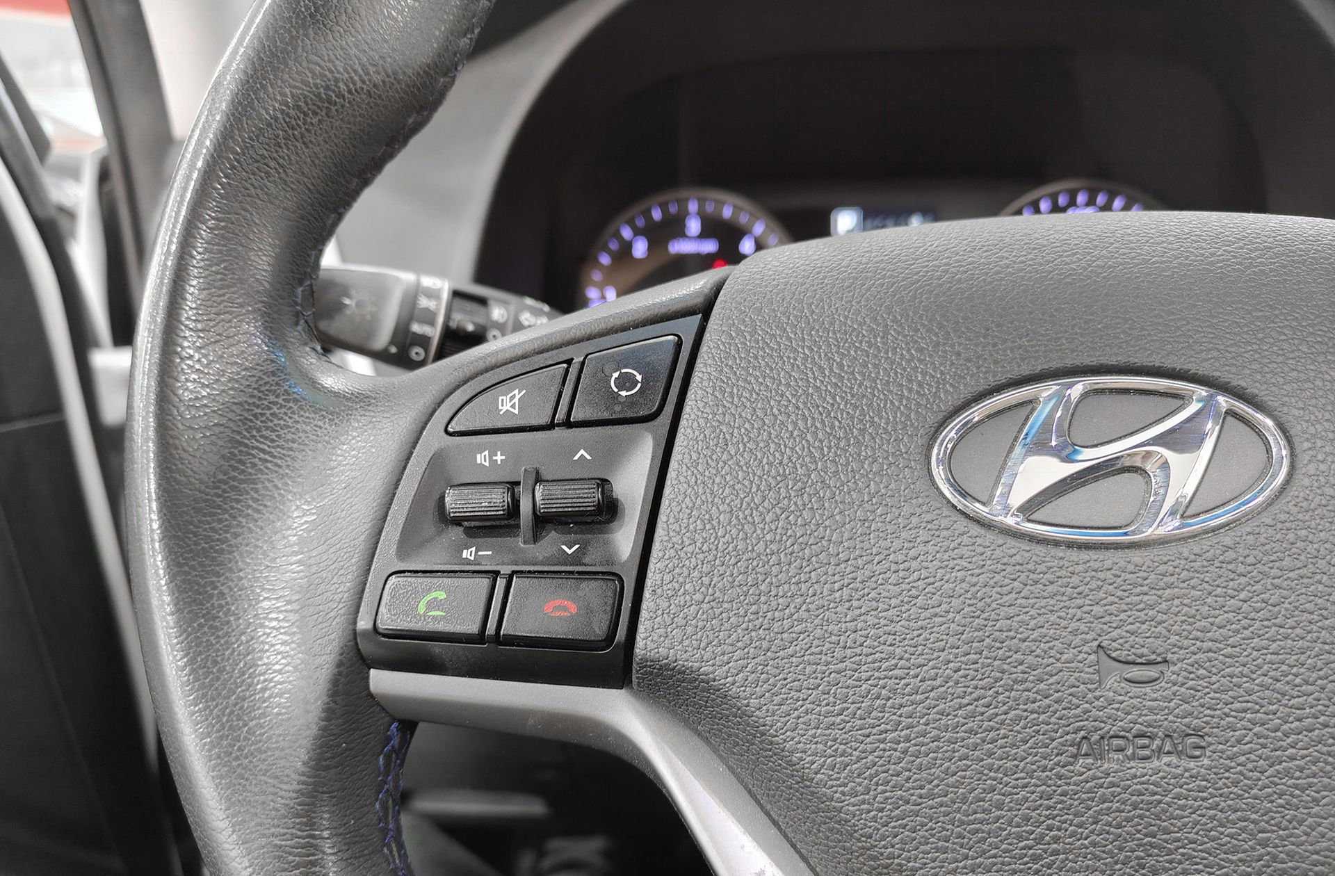 Hyundai Tucson 2.0 CRDi Tecno Sky 4x4 - foto 28