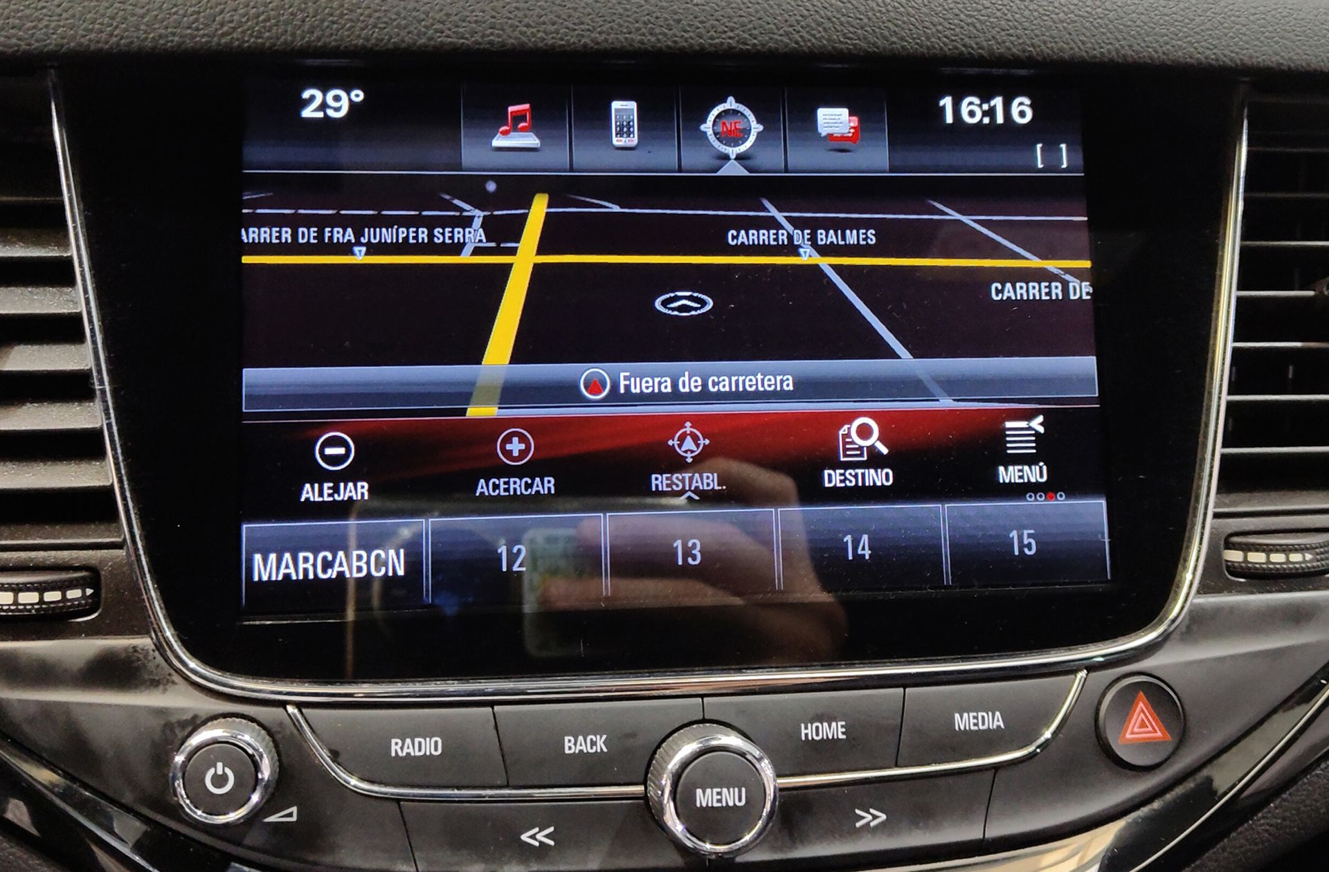 Opel Astra 1.6 Turbo GSi Line - foto 7