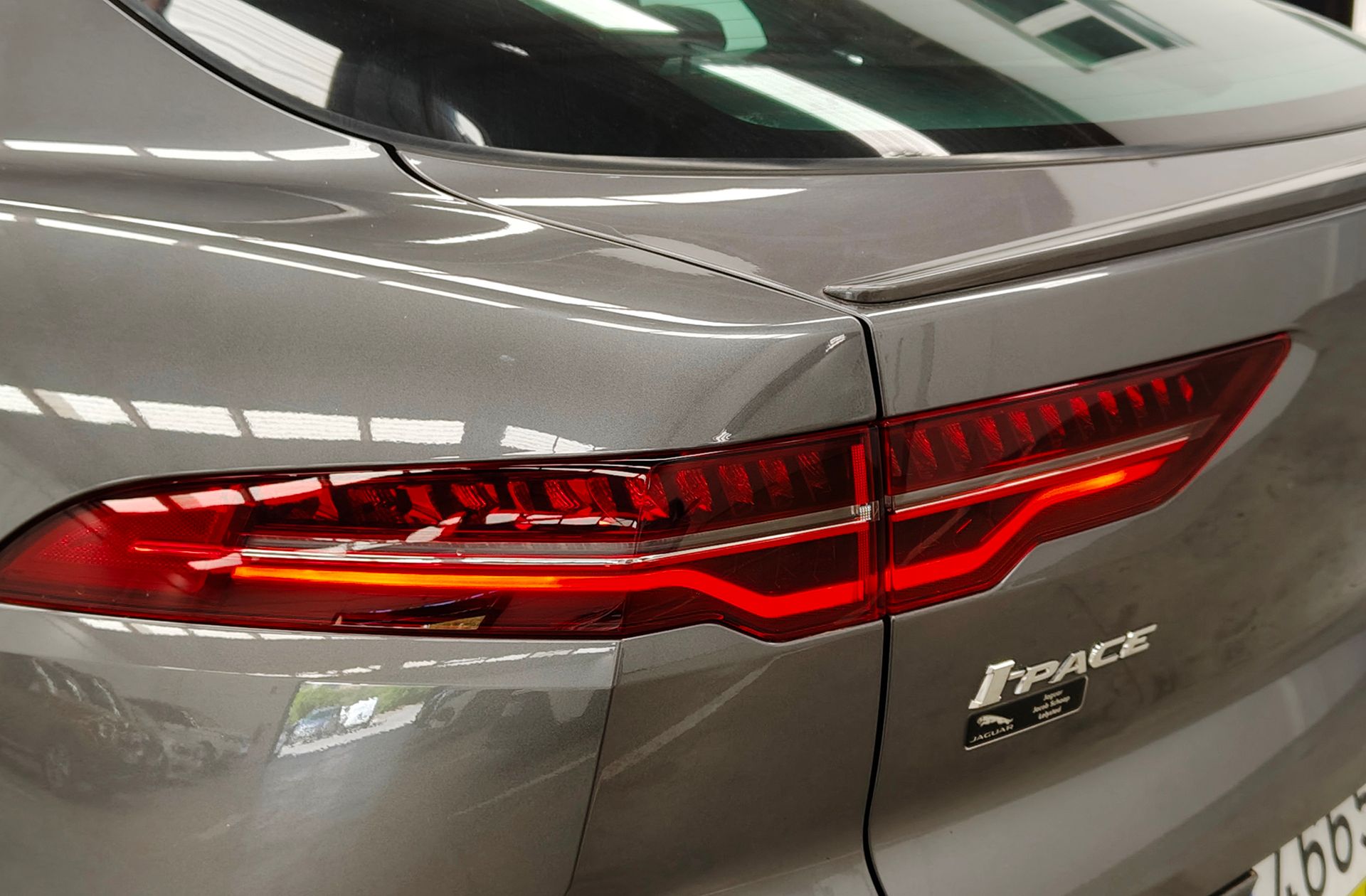 Jaguar I-Pace EV400 S 4WD - foto 22