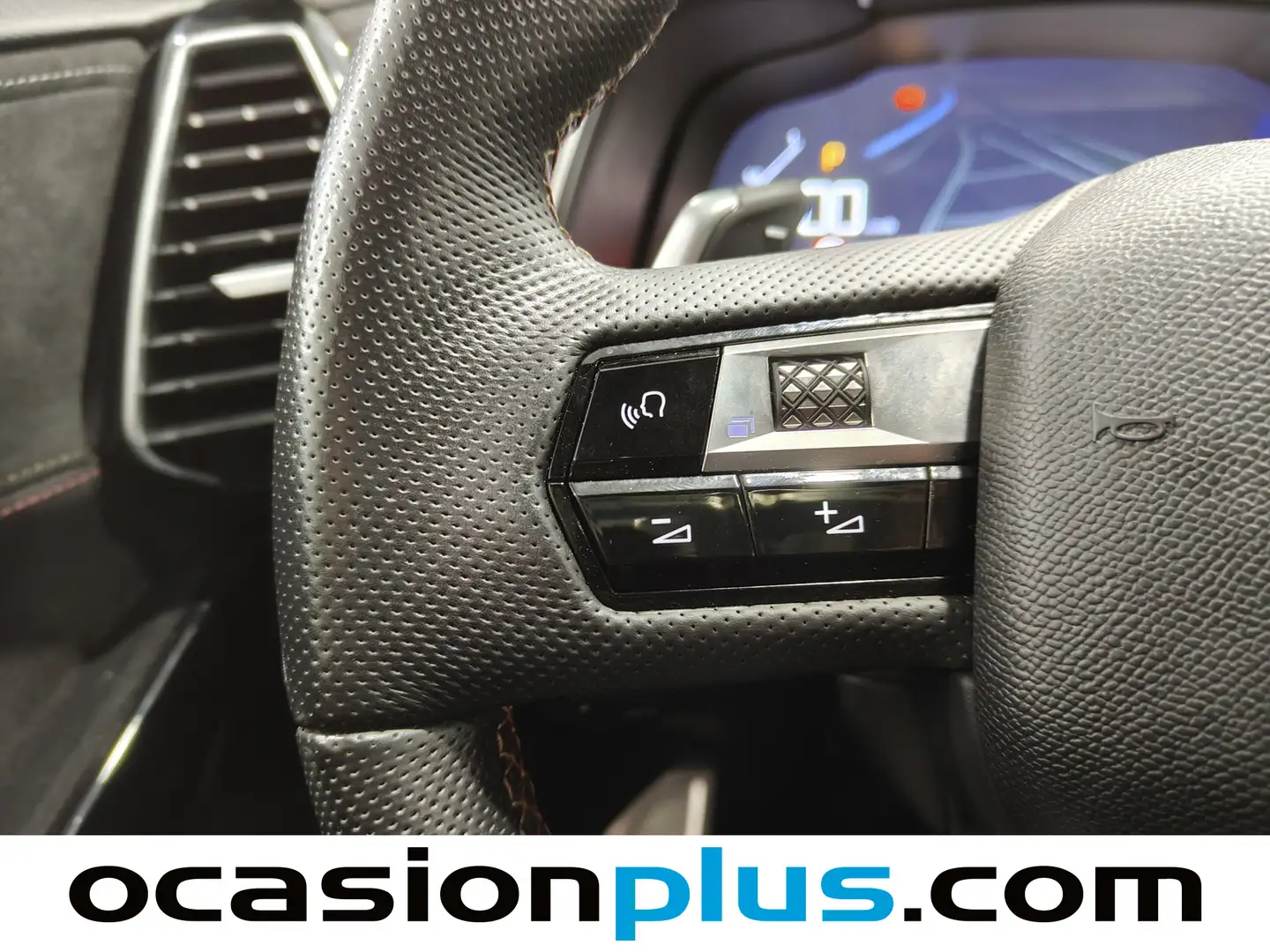 Foto DS DS 7 Crossback DS DS7 Crossback PureTech 130 Performance Line Auto (130 CV)