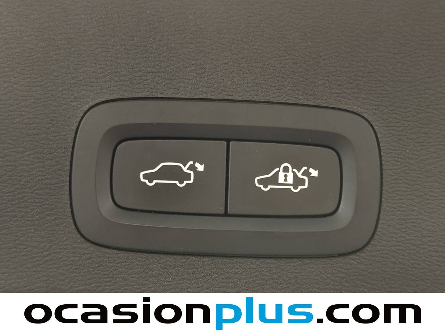 Volvo XC40 Volvo XC40 T5 Recharge PHEV Plus Dark Auto (262 CV) automático