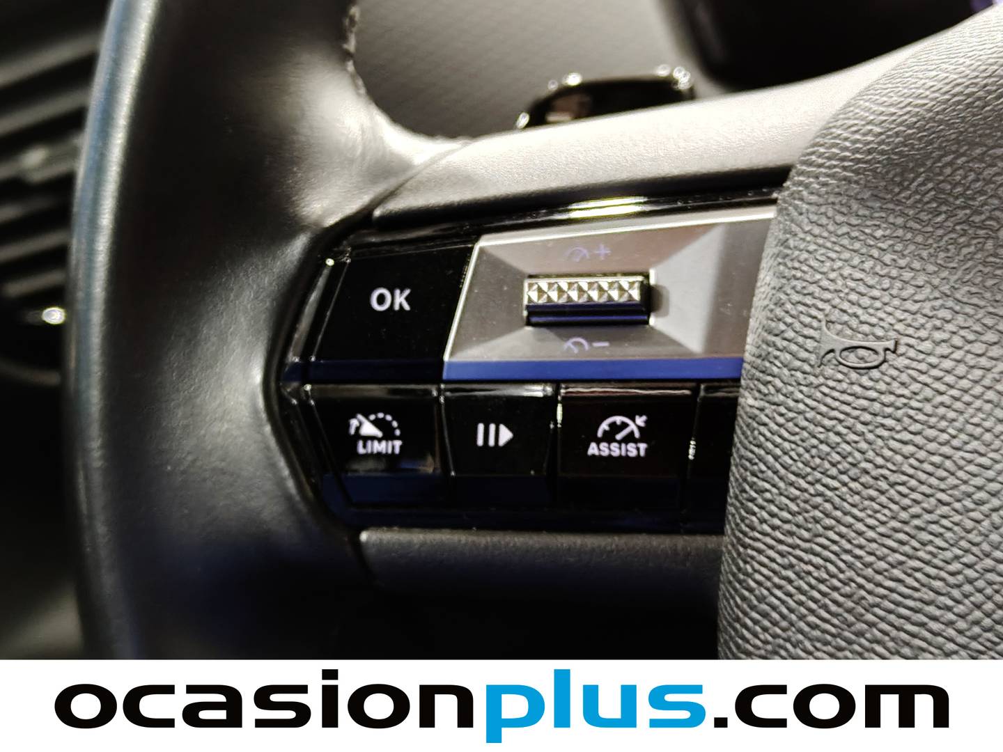 Foto DS DS 4 DS DS4 PureTech 130 Bastille Auto (130 CV)