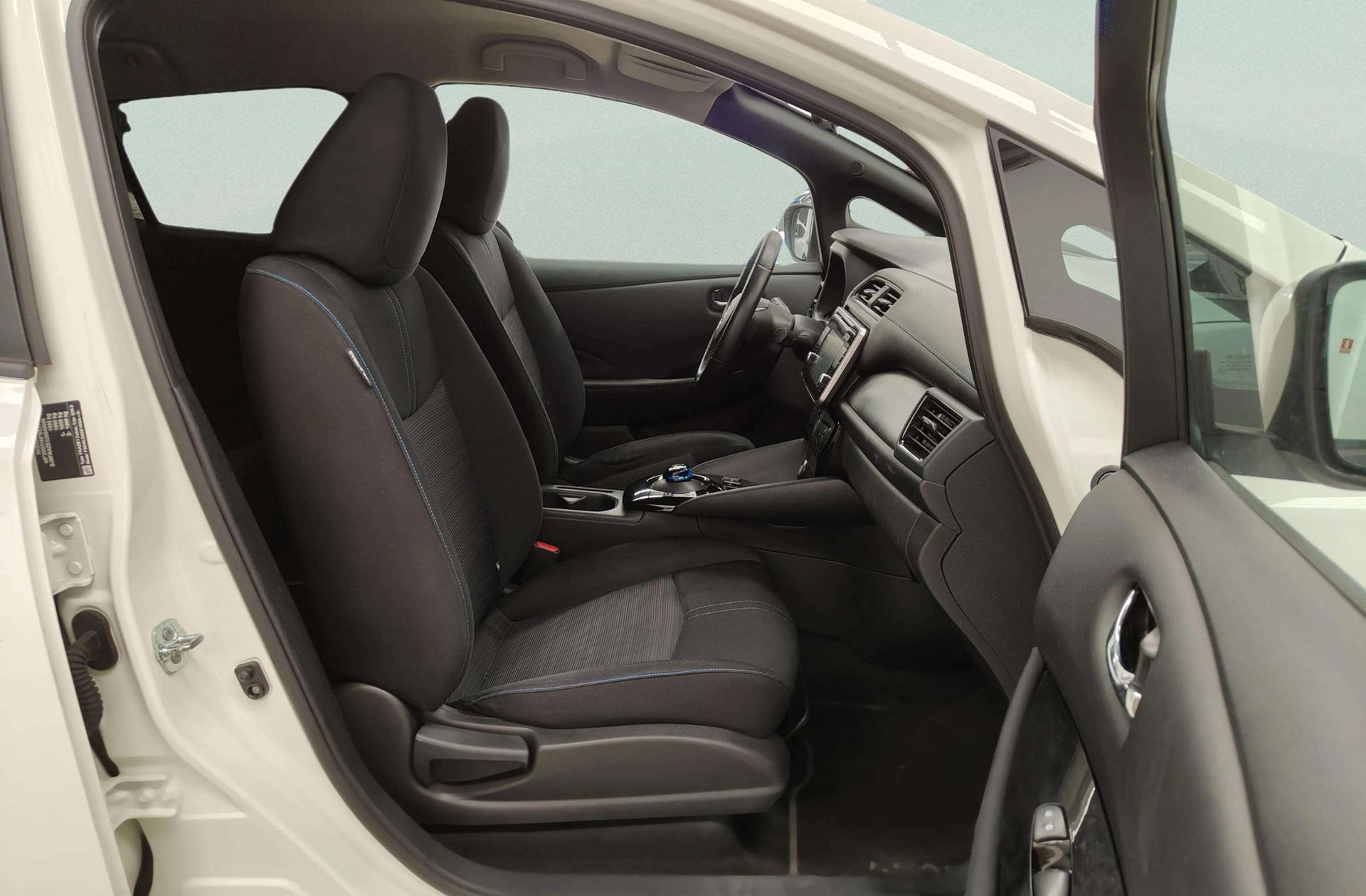 Nissan Leaf 40kWh Acenta - foto 18