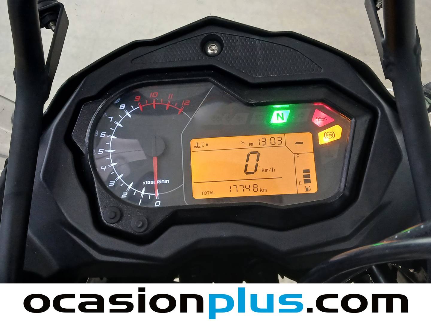 Foto Benelli TRK 502 Benelli TRK 502 (47CV)