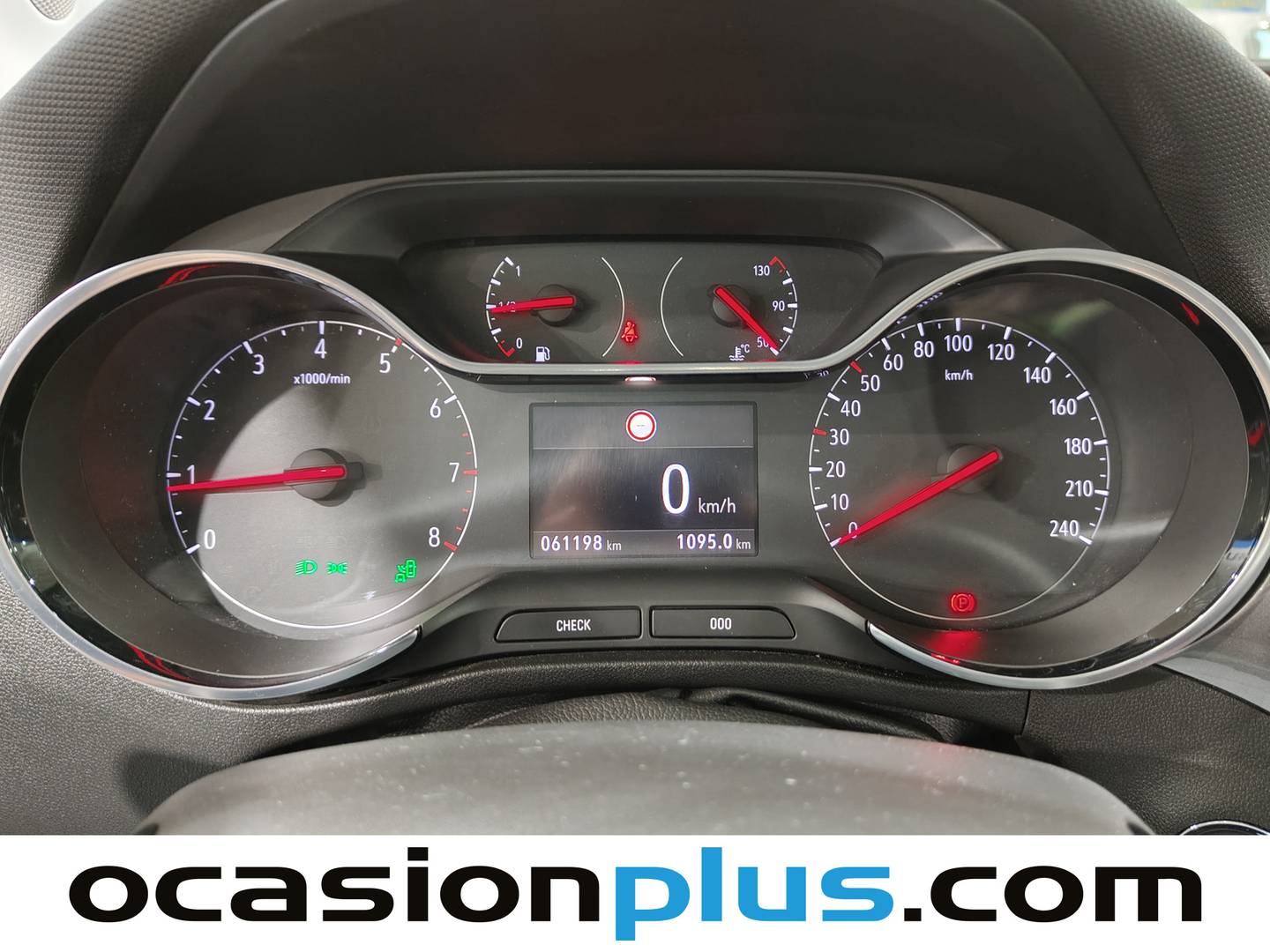 Foto Opel Crossland X Opel Crossland X X 1.2 Innovation (130 CV)