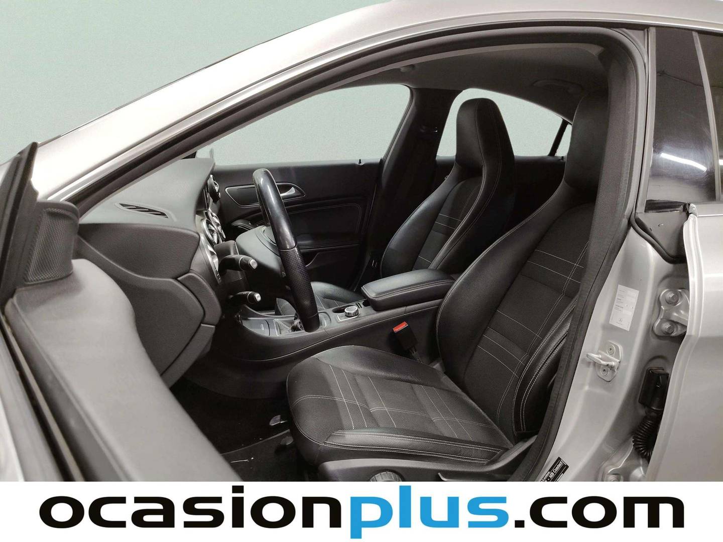 Foto asientos delanteros Mercedes CLA Mercedes CLA CLA 200 CDI Urban (136 CV)