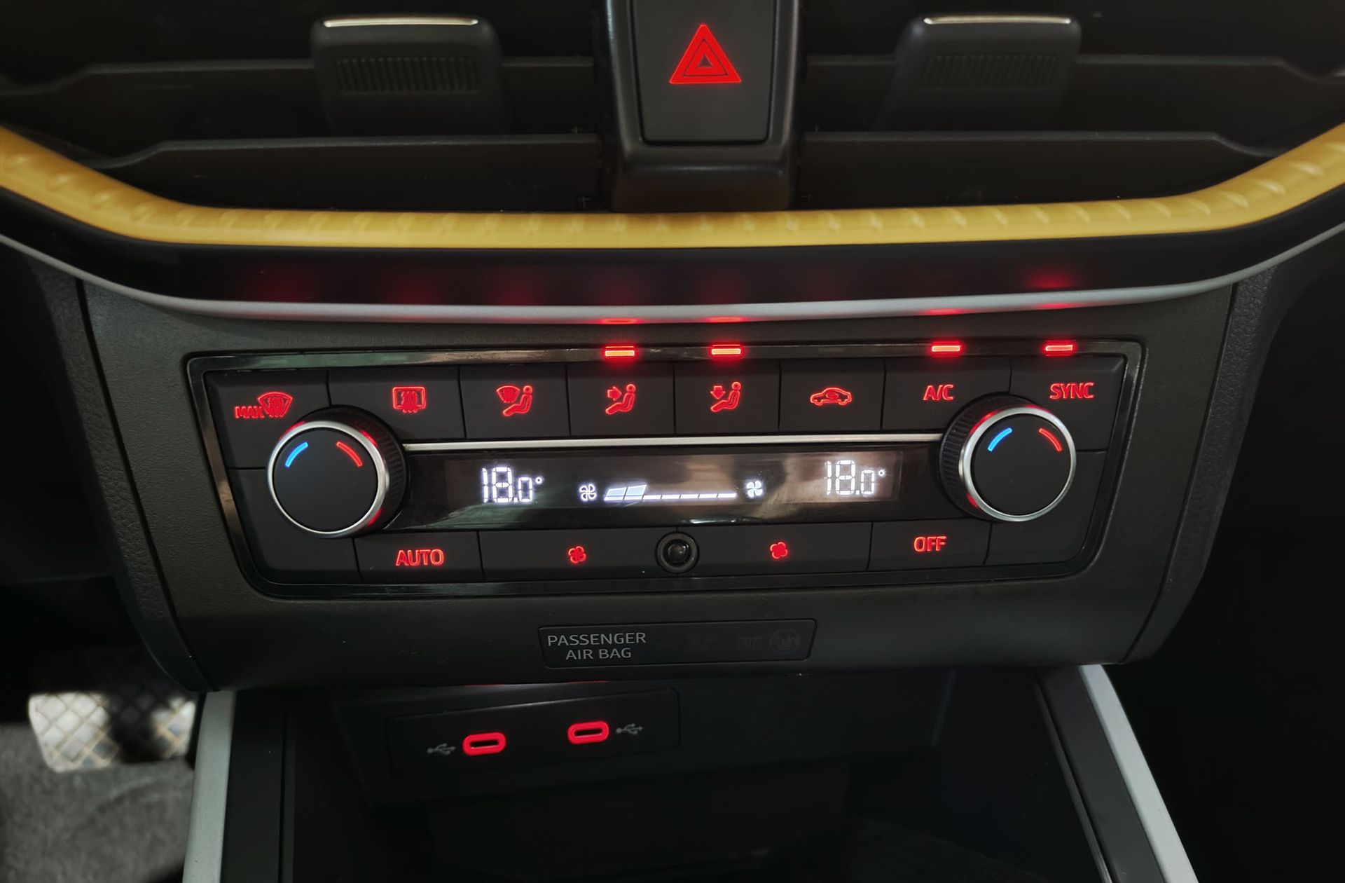 SEAT Arona 1.0 TSI Style XL DSG - foto 31