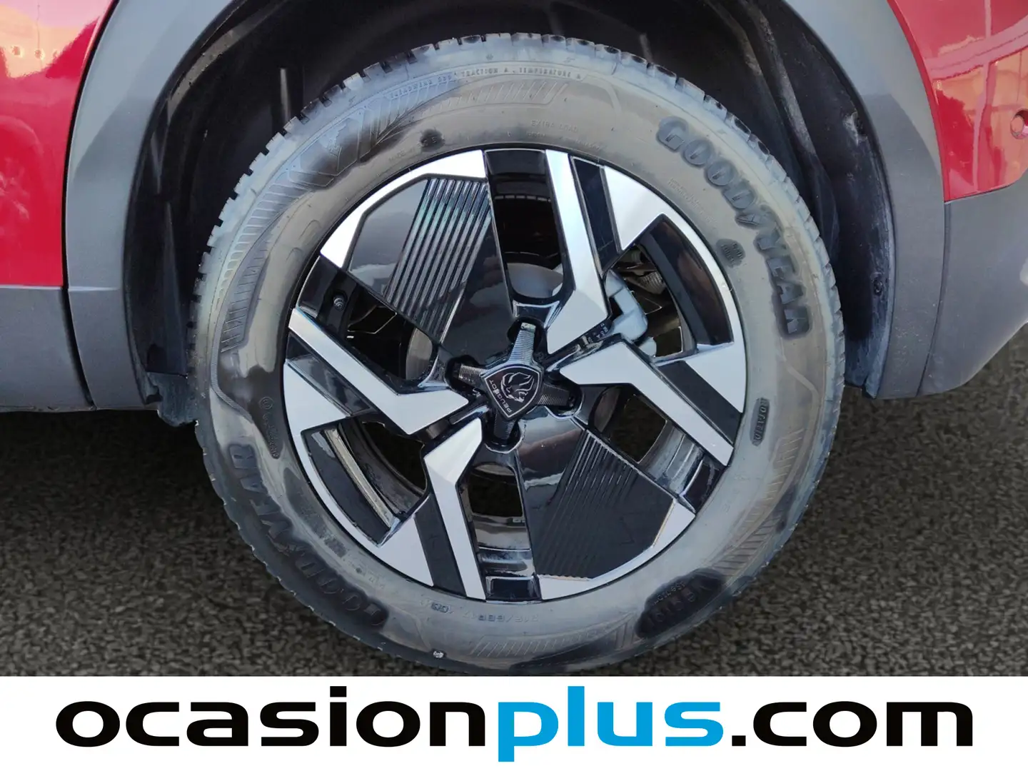 Foto Peugeot 2008 Peugeot 2008 Allure Hybrid eDCS6  (136 CV)