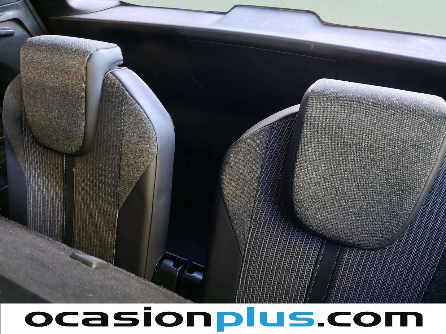 Foto Peugeot 5008 Peugeot 5008 PureTech 130 S&S Allure EAT8 (130 CV) 7 Plazas