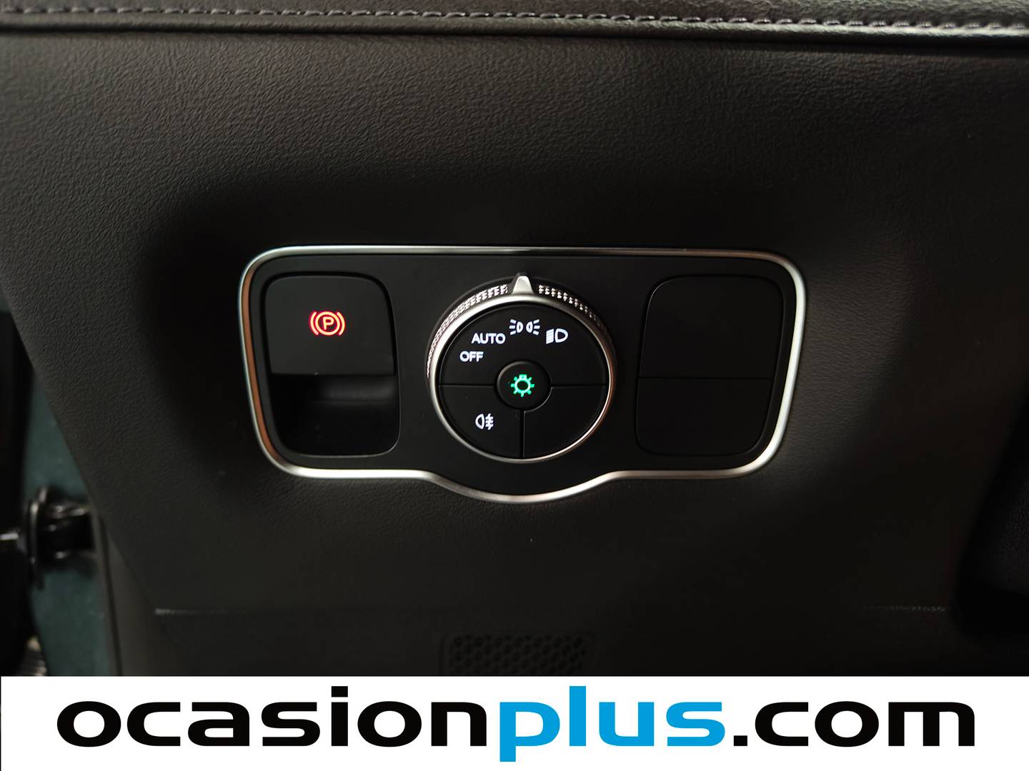 EBRO S800 EBRO S800 1.6 TGDI Premium DCT (147 CV) 7 Plazas automático
