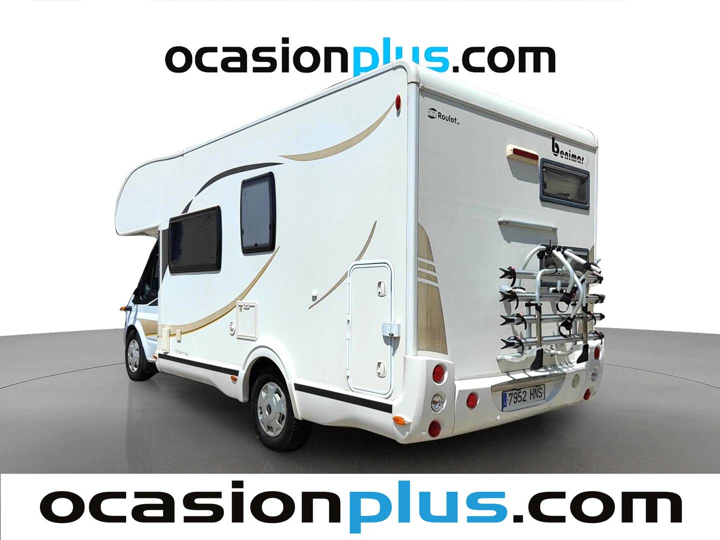 Foto trasera Benimar Sport 310 Benimar Sport 310 2.2D (140 CV) 6 Plazas izquierda