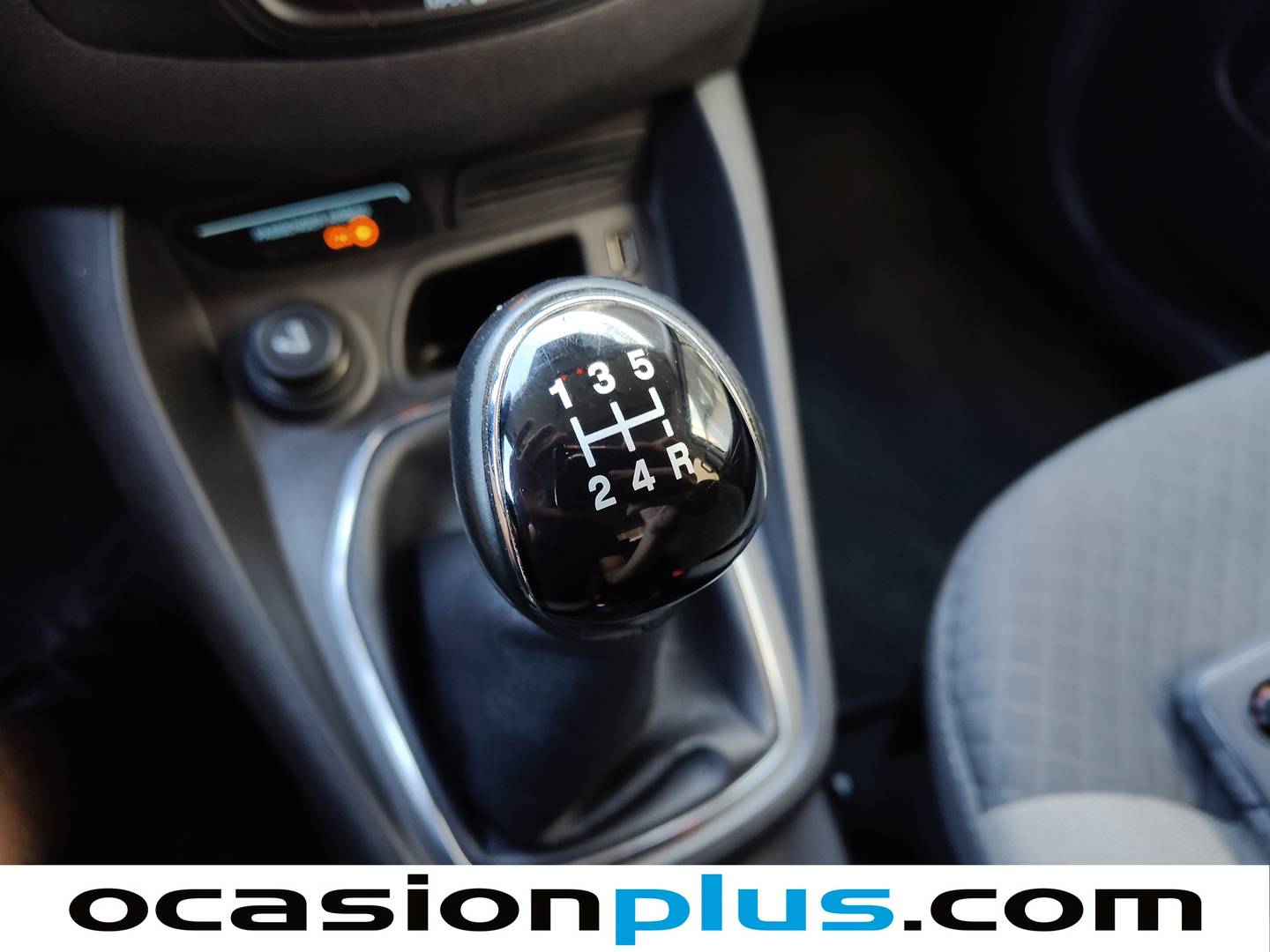 Ford Tourneo Courier Ford Tourneo Courier 1.0 EcoBoost Titanium (100 CV) de segunda mano
