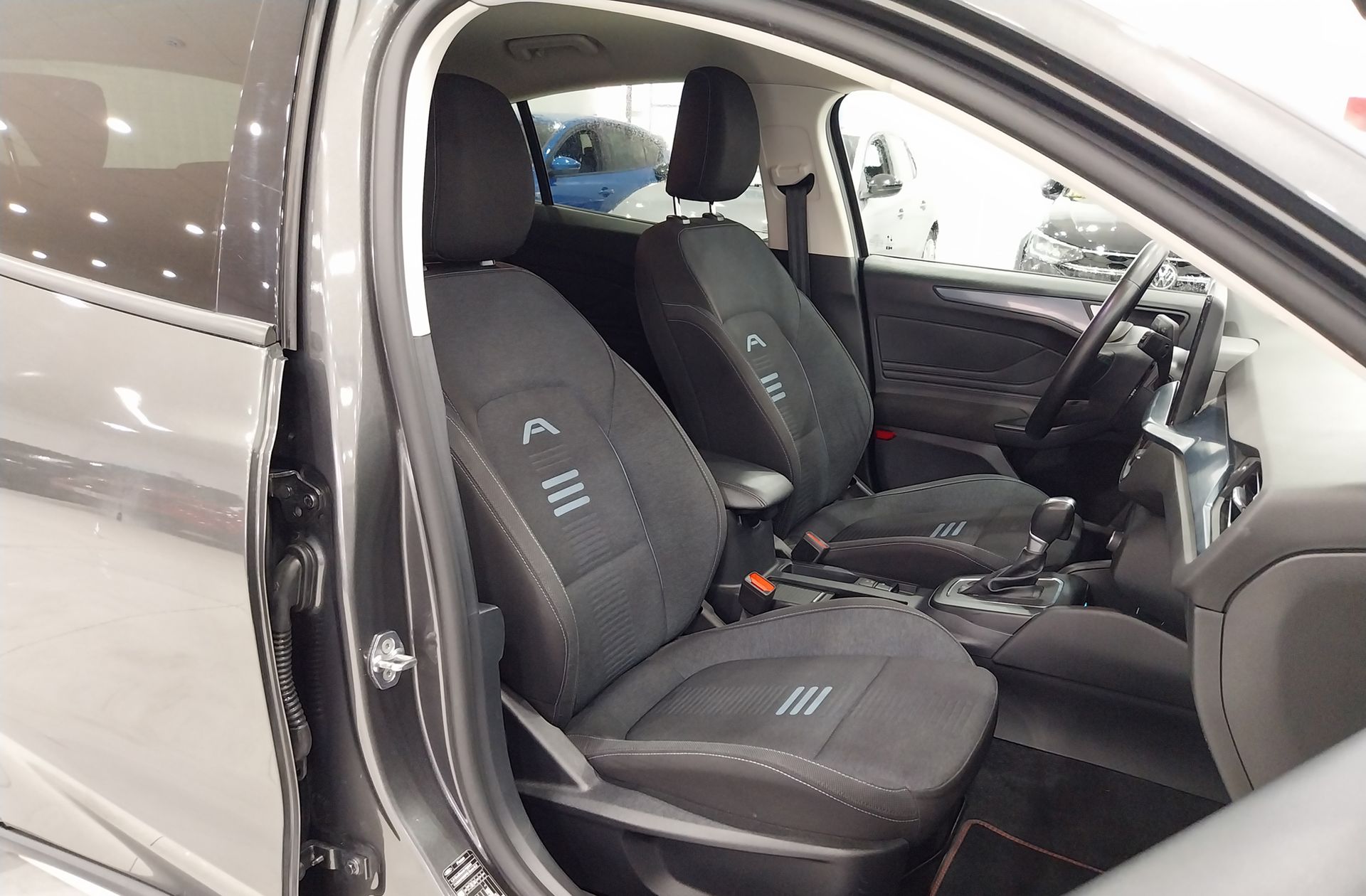 Ford Focus 1.0 EcoBoost MHEV Active - foto 20