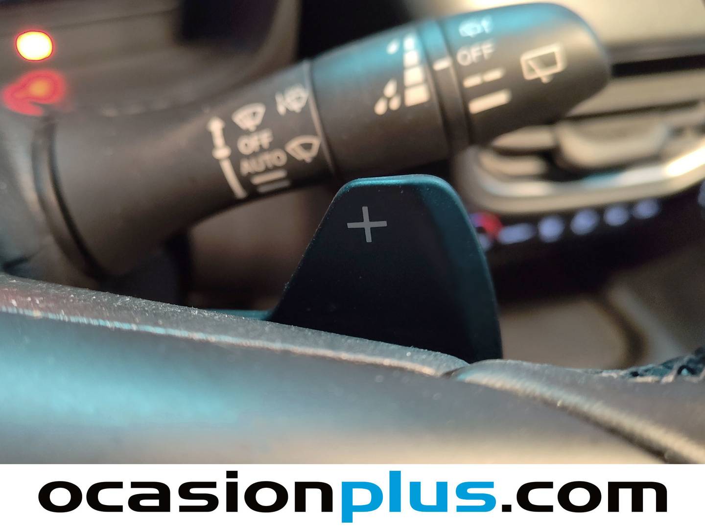 Foto Nissan JUKE Nissan Juke DIG-T N-Connecta 4x2 DCT (114 CV)