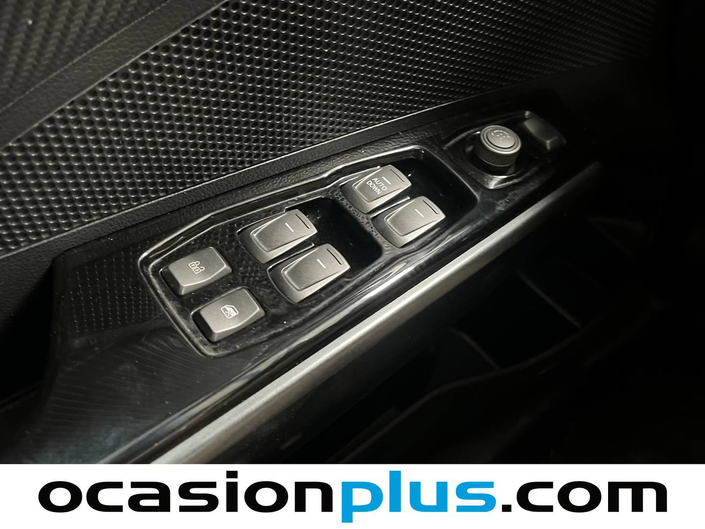 Foto SsangYong Tivoli Ssangyong Tivoli G12T Urban Plus (128 CV)