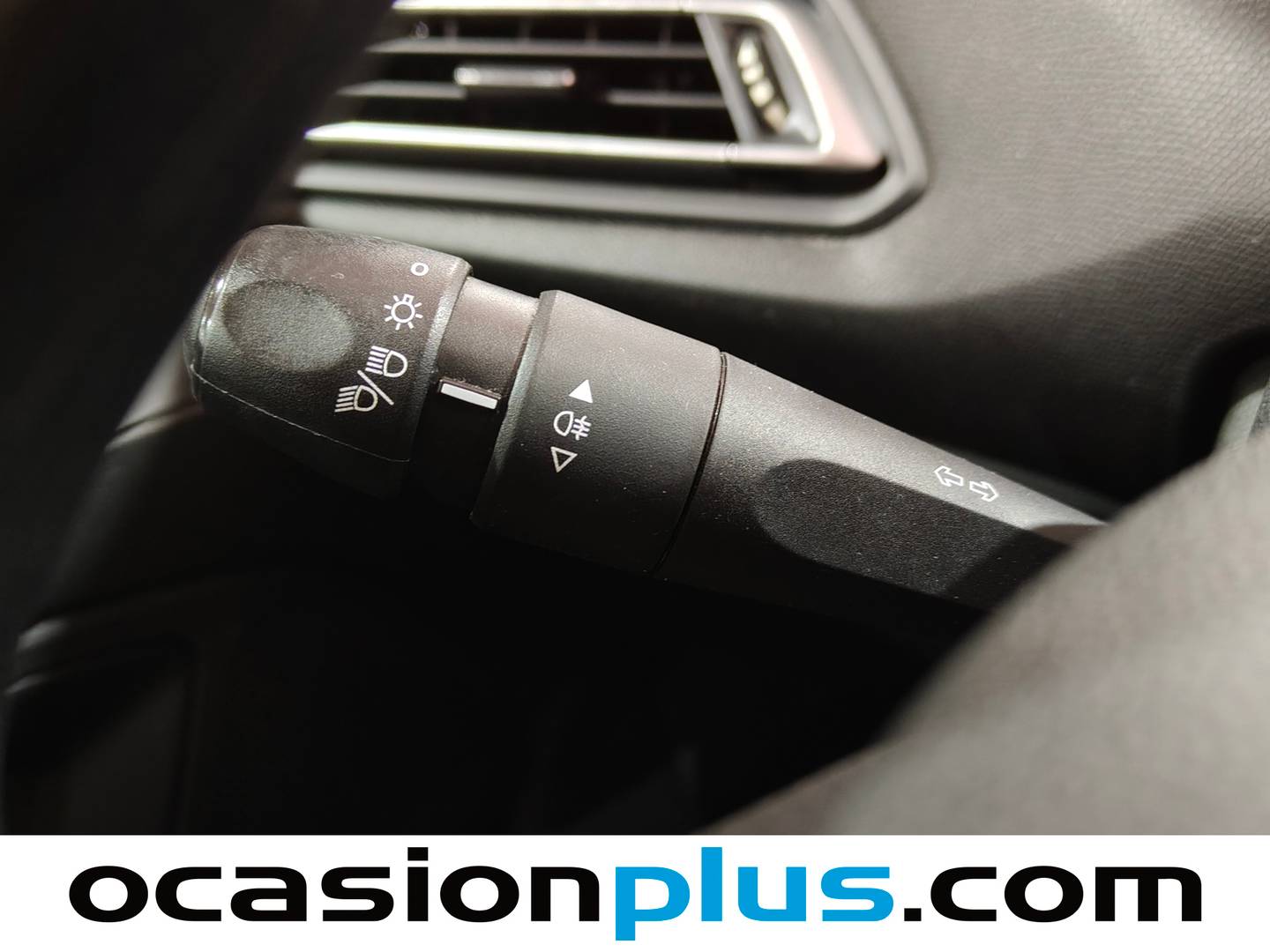 Peugeot 308 Peugeot 308 Access PureTech (82 CV) de segunda mano