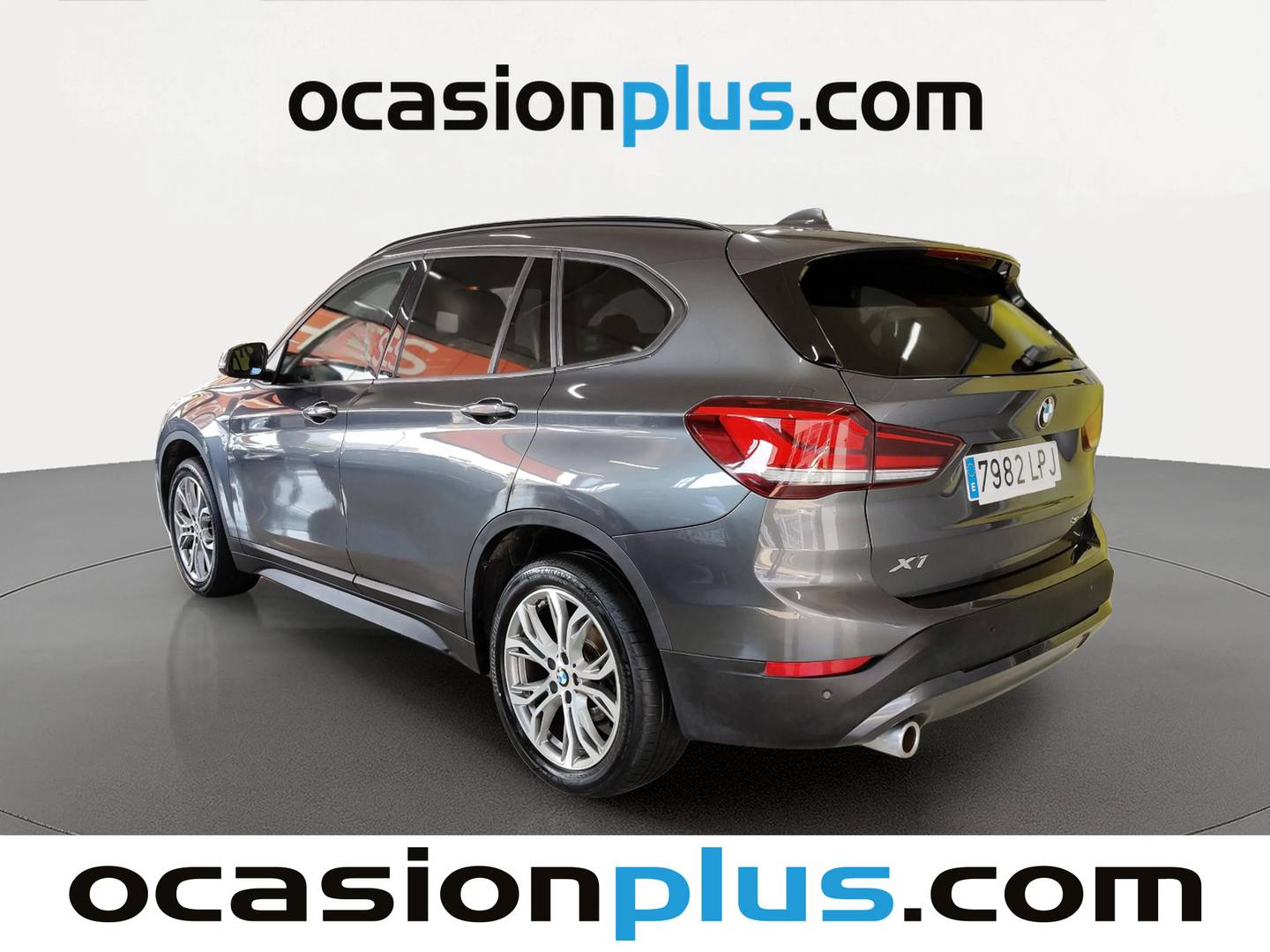 Foto trasera BMW X1 BMW X1 sDrive18i (136 CV) izquierda