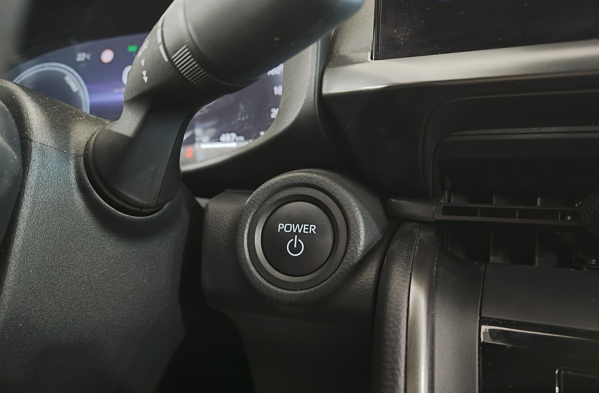 Toyota C-HR 200H Advance - foto 28