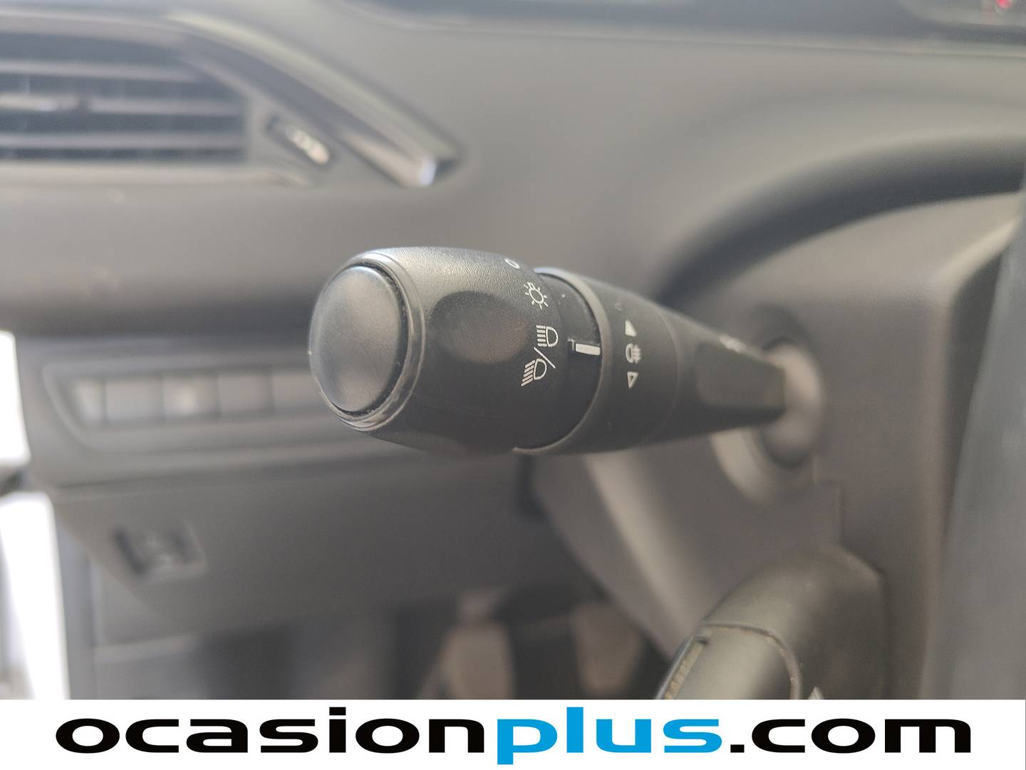 Peugeot 208 Peugeot 208 1.2 VTi Active (82 CV) al mejor precio