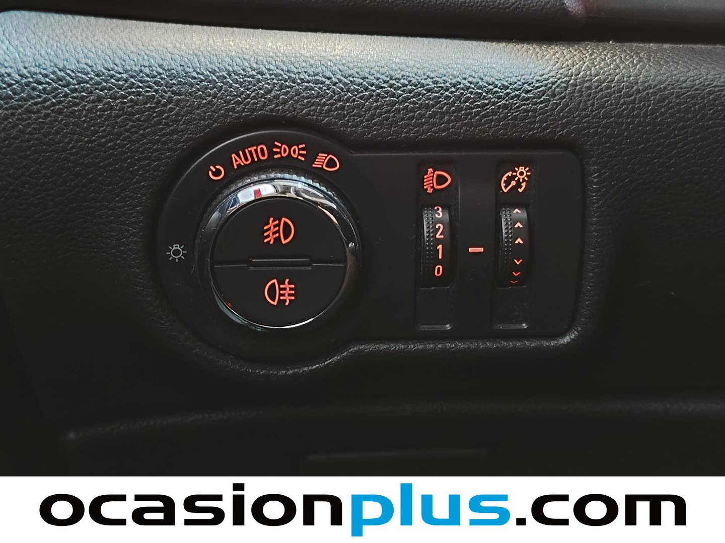 Acabados Opel Astra Opel Astra 1.4 Turbo Selective (140 CV)