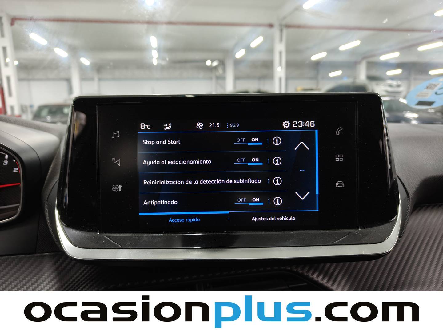 Peugeot 2008 Peugeot 2008 Puretech 100 S&S Active (100 CV) gasolina