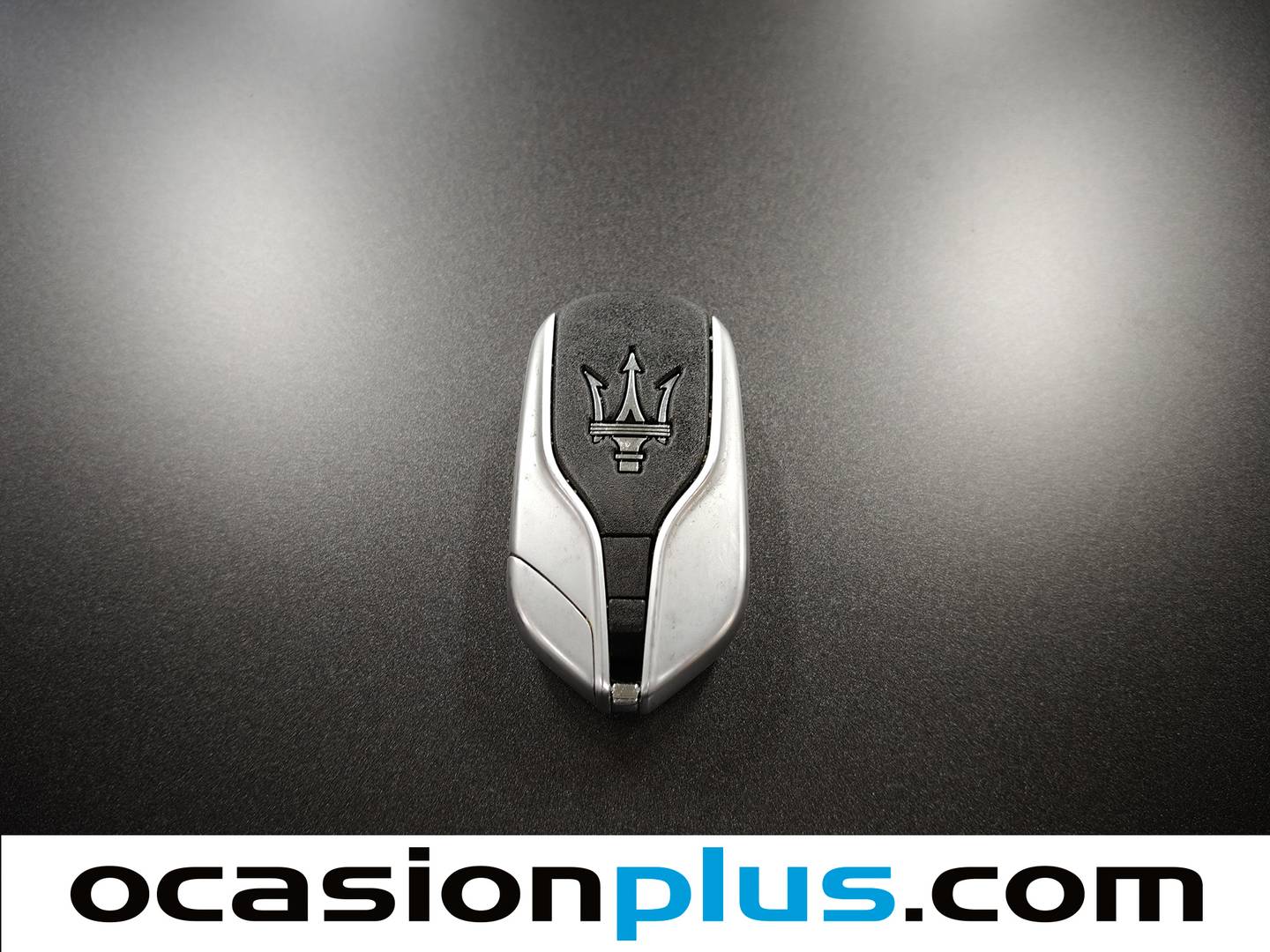 Extras y acabados del Maserati Levante Maserati Levante 3.8 V8 twin turbo Trofeo 427 kW (580 CV)